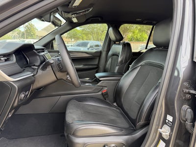 2024 Jeep Grand Cherokee Altitude 4x2