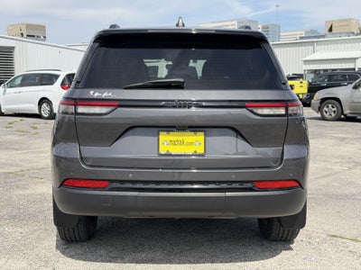 2024 Jeep Grand Cherokee Altitude 4x2