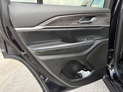 2023 Jeep Grand Cherokee Limited 4x2