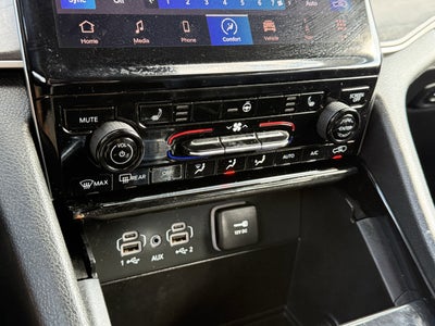 2023 Jeep Grand Cherokee Limited 4x2