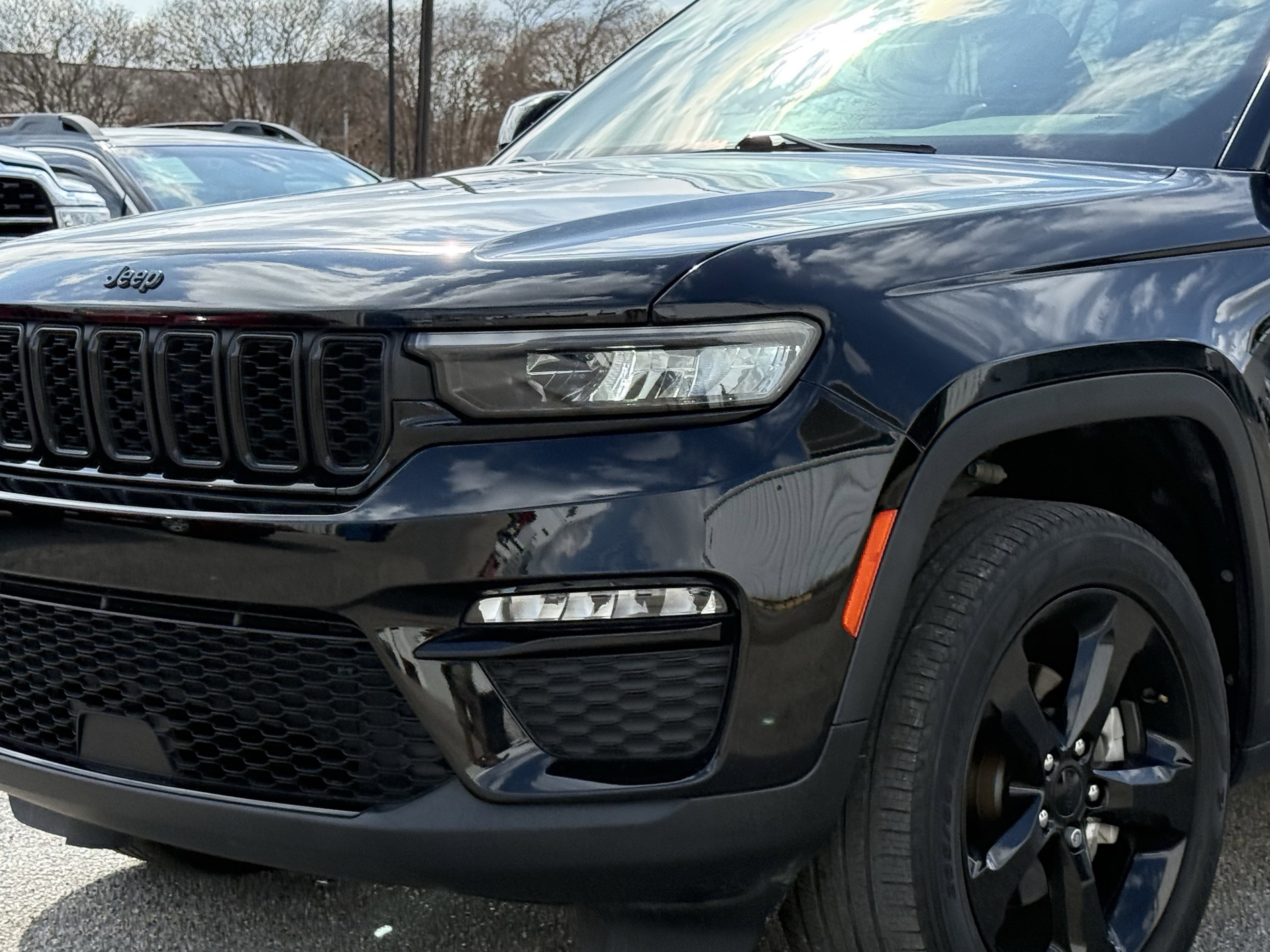2023 Jeep Grand Cherokee Limited 4x2