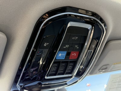 2022 Jeep Grand Cherokee Overland 4x2