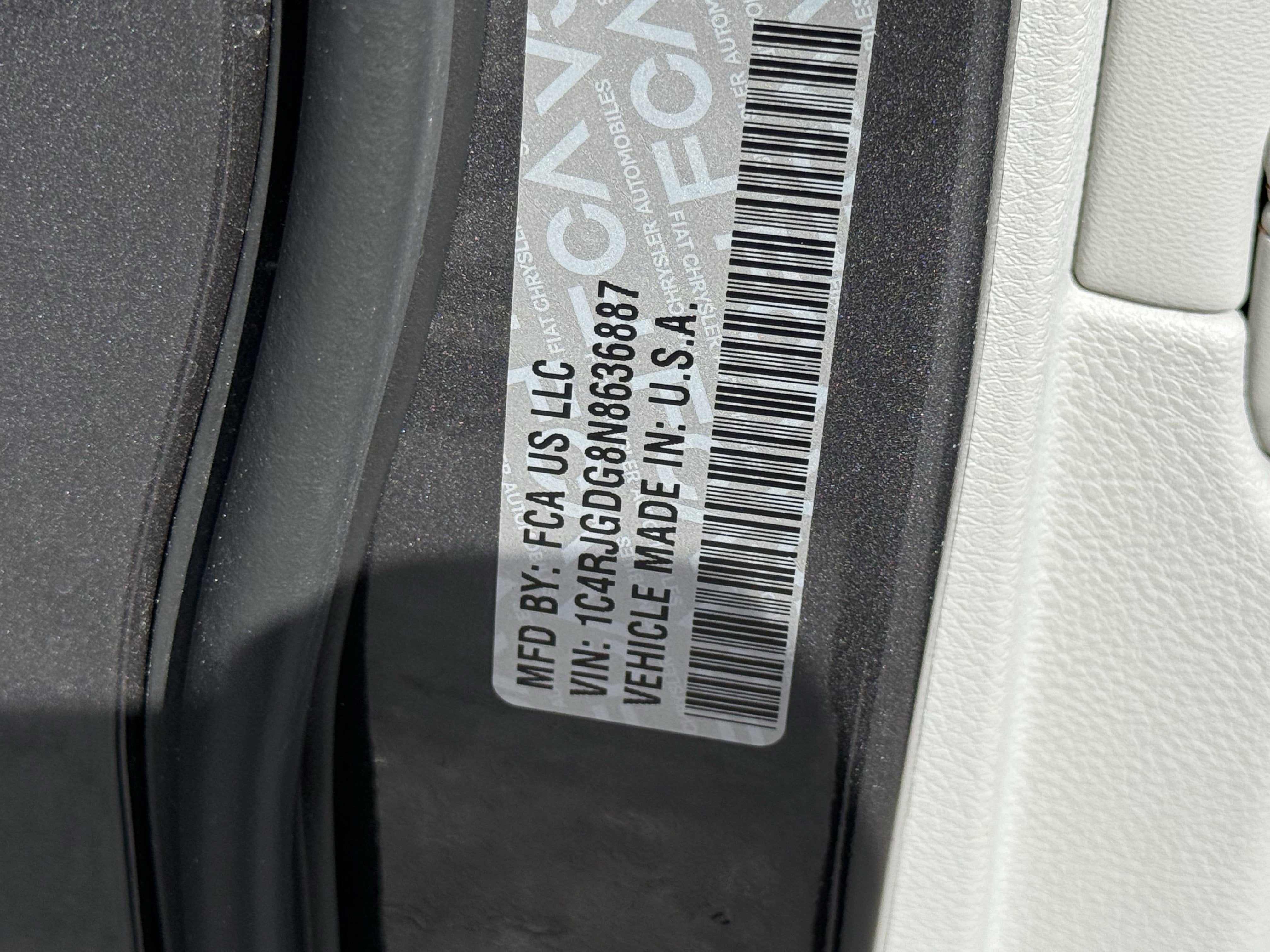 2022 Jeep Grand Cherokee Overland 4x2