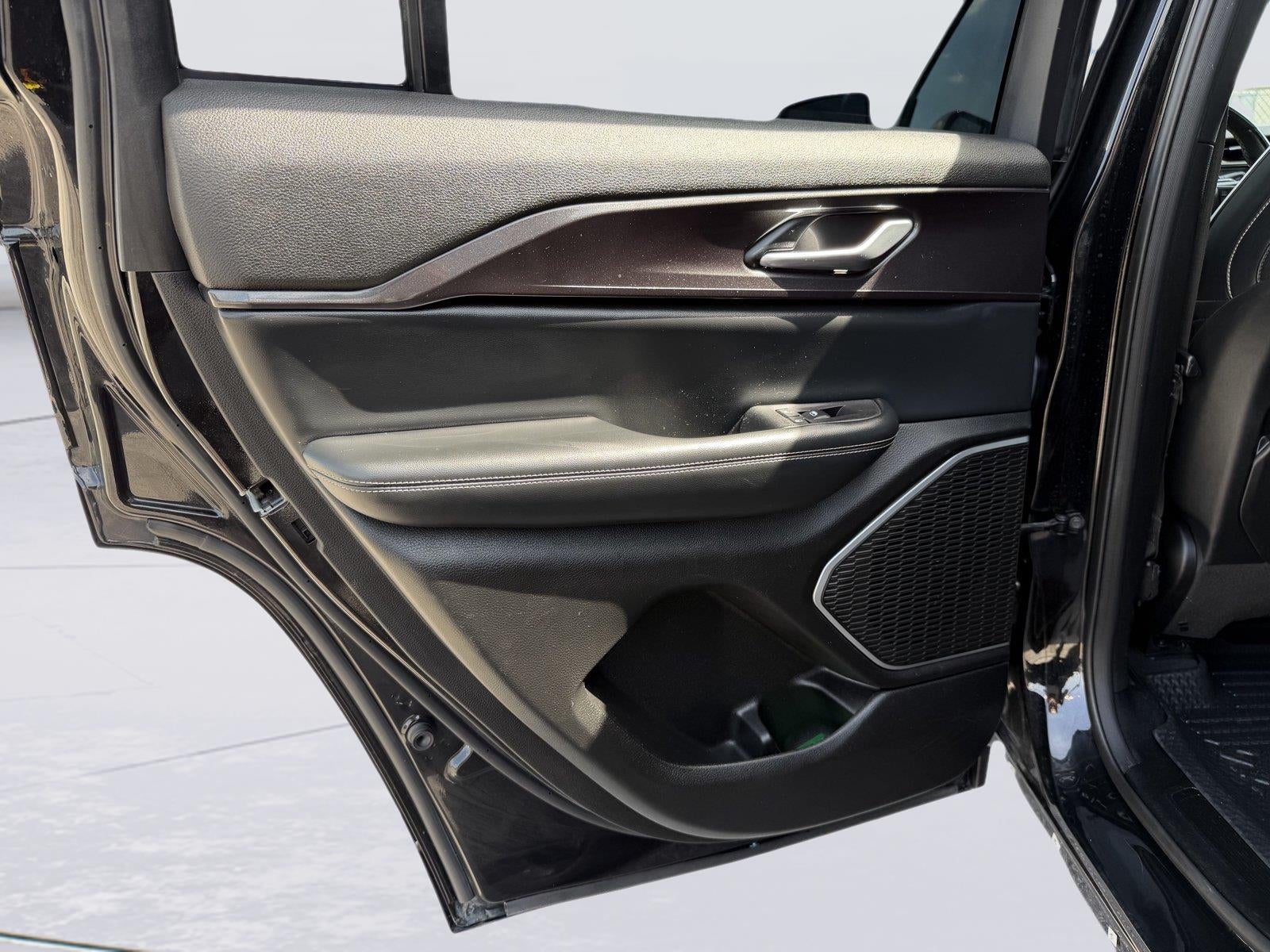 2022 Jeep Grand Cherokee Altitude