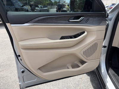 2023 Jeep Grand Cherokee L Limited 4x2