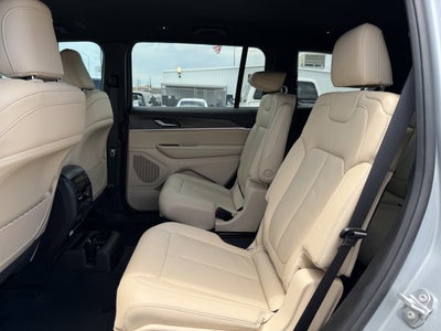 2023 Jeep Grand Cherokee L Limited 4x2