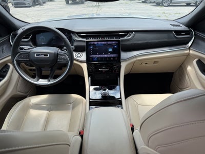 2023 Jeep Grand Cherokee L Limited 4x2
