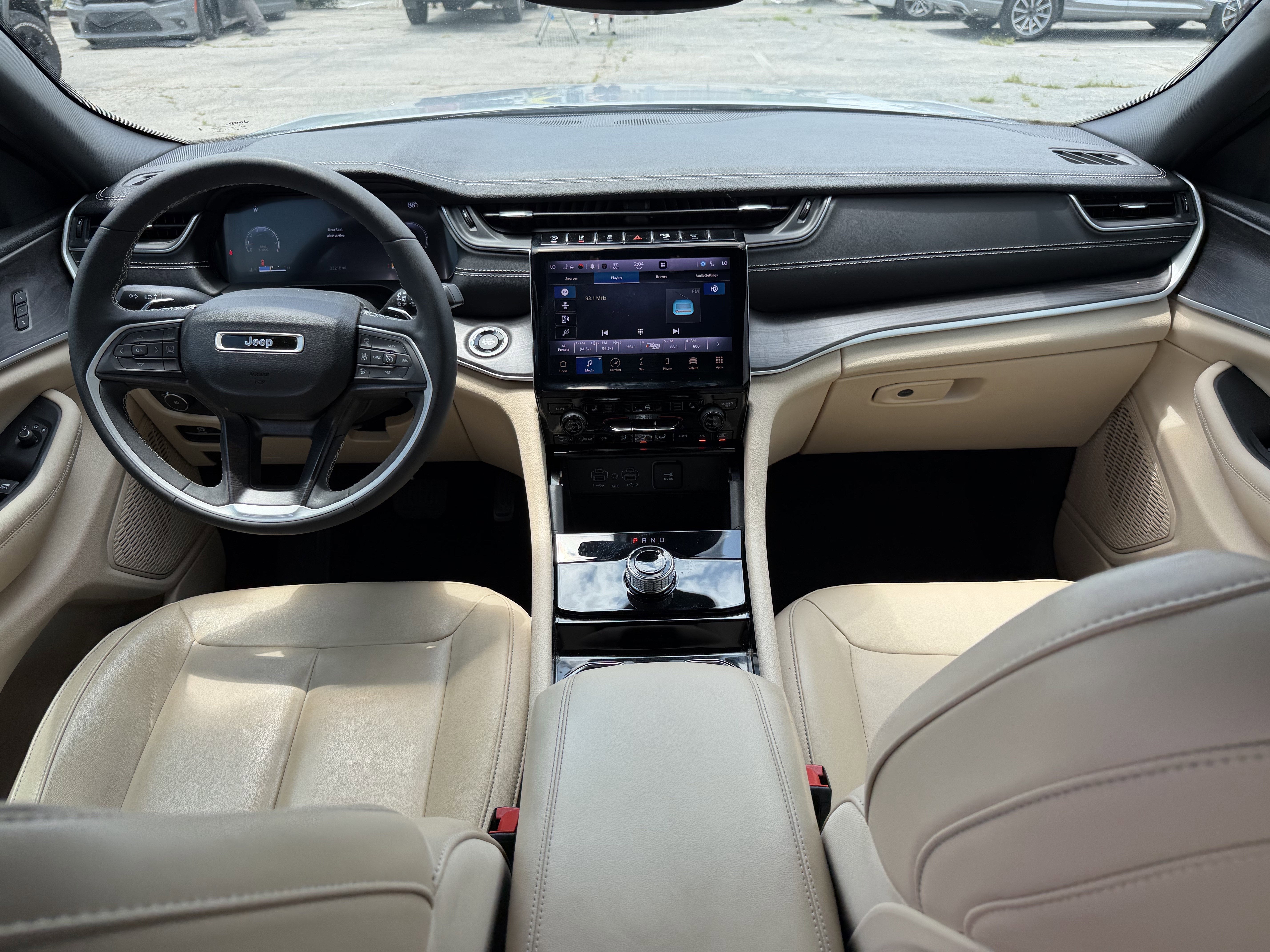 2023 Jeep Grand Cherokee L Limited 4x2