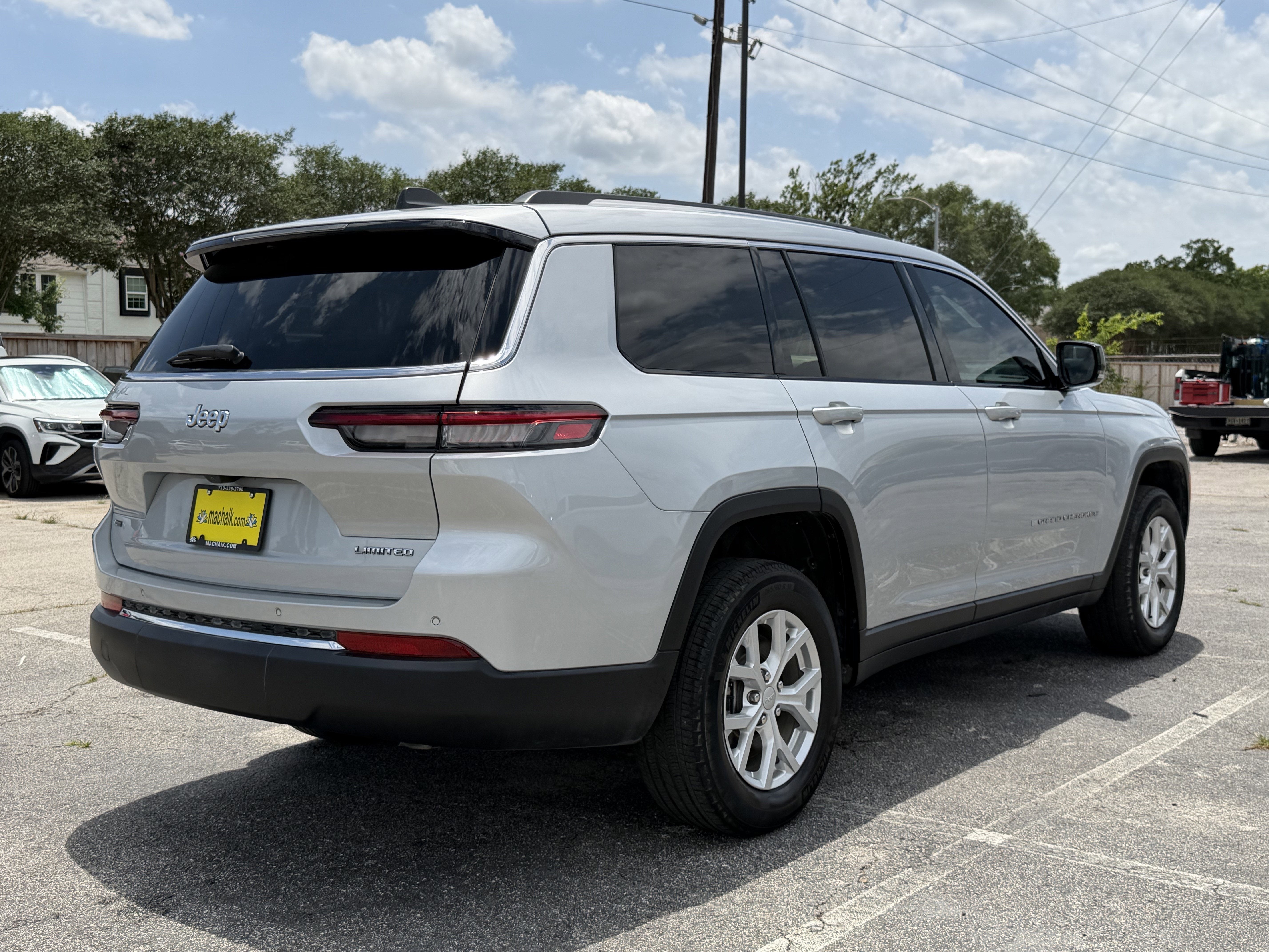 2023 Jeep Grand Cherokee L Limited 4x2