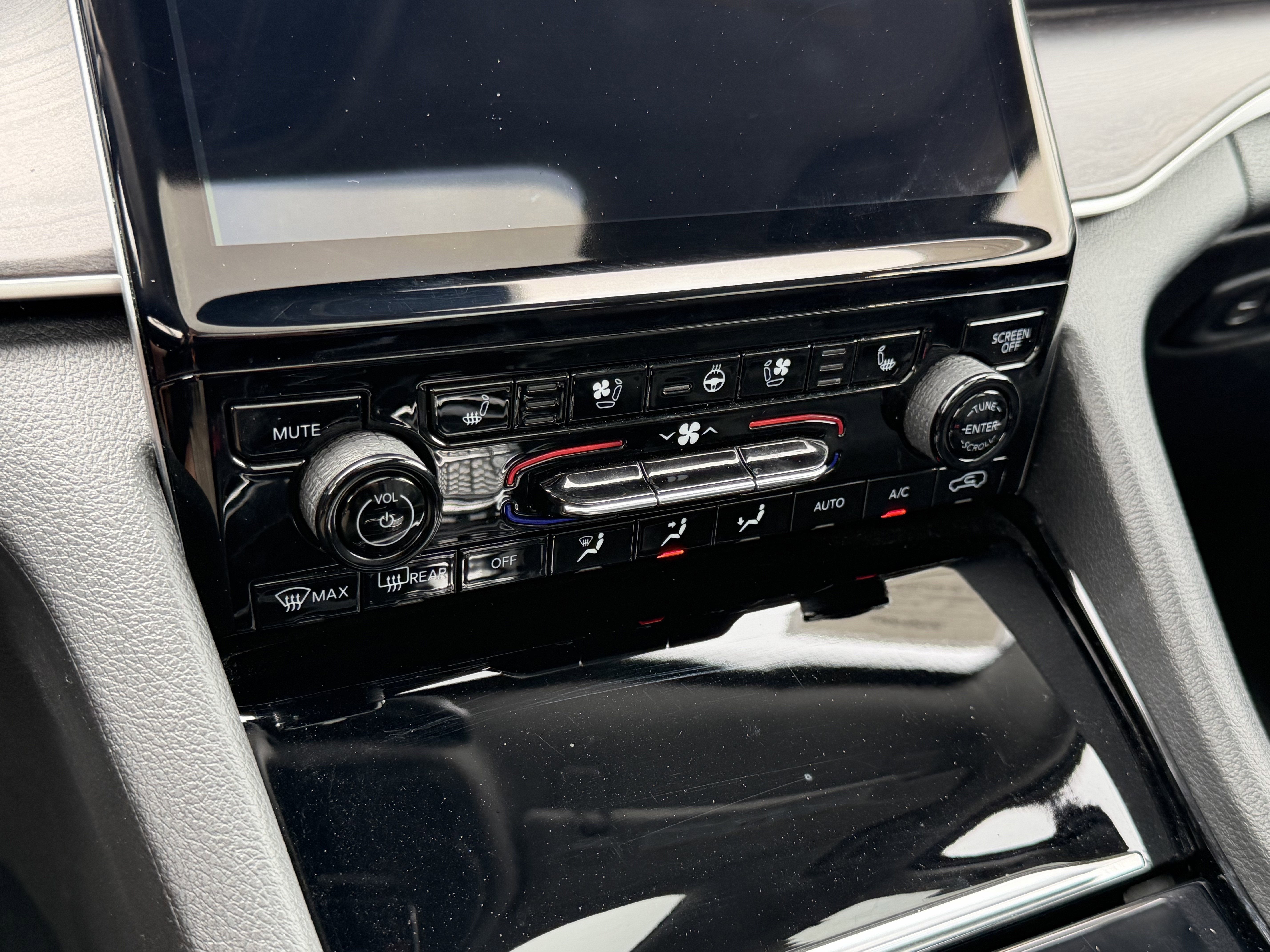 2022 Jeep Grand Cherokee L Limited 4x2