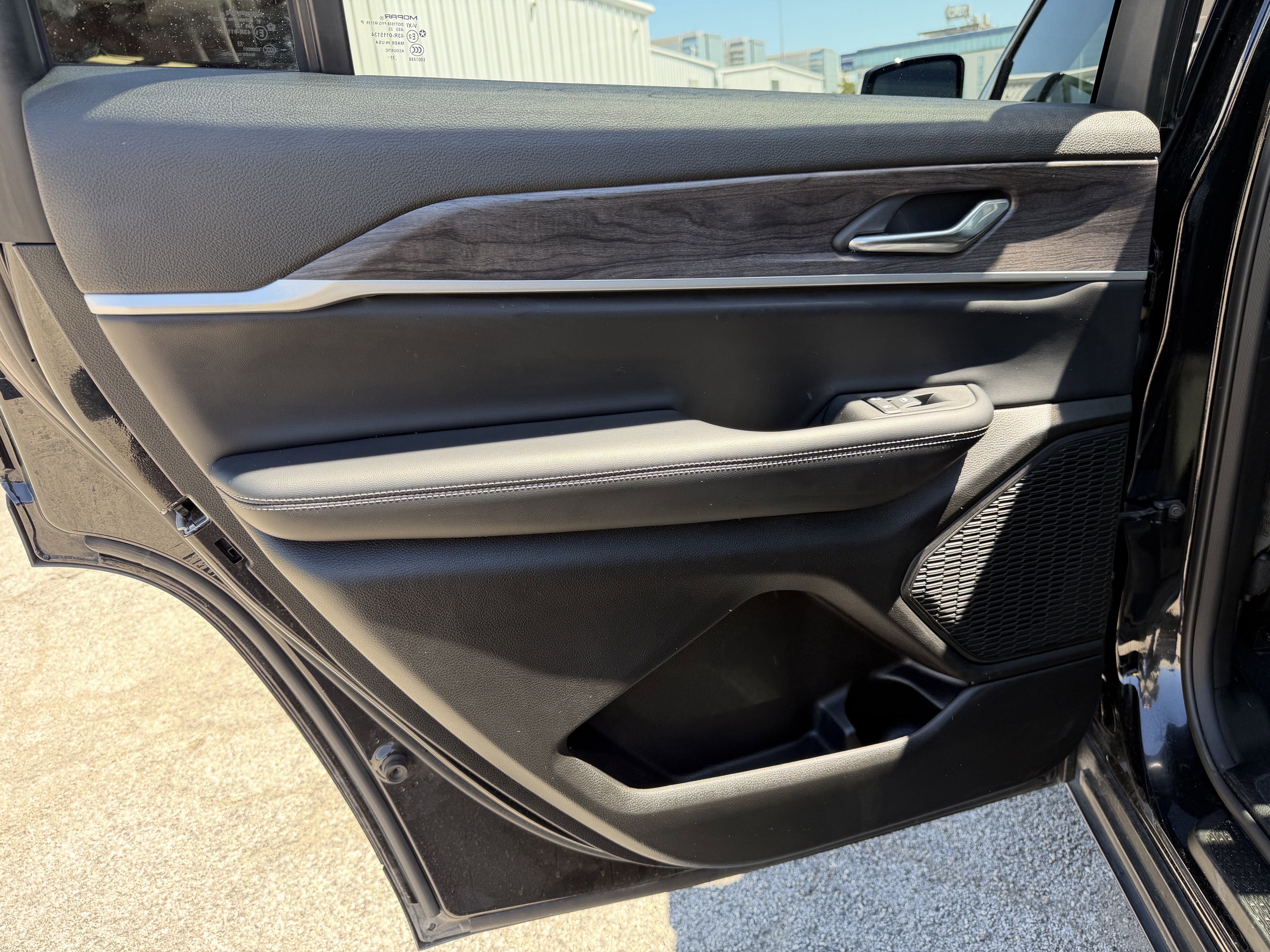 2024 Jeep Grand Cherokee L Limited 4x2