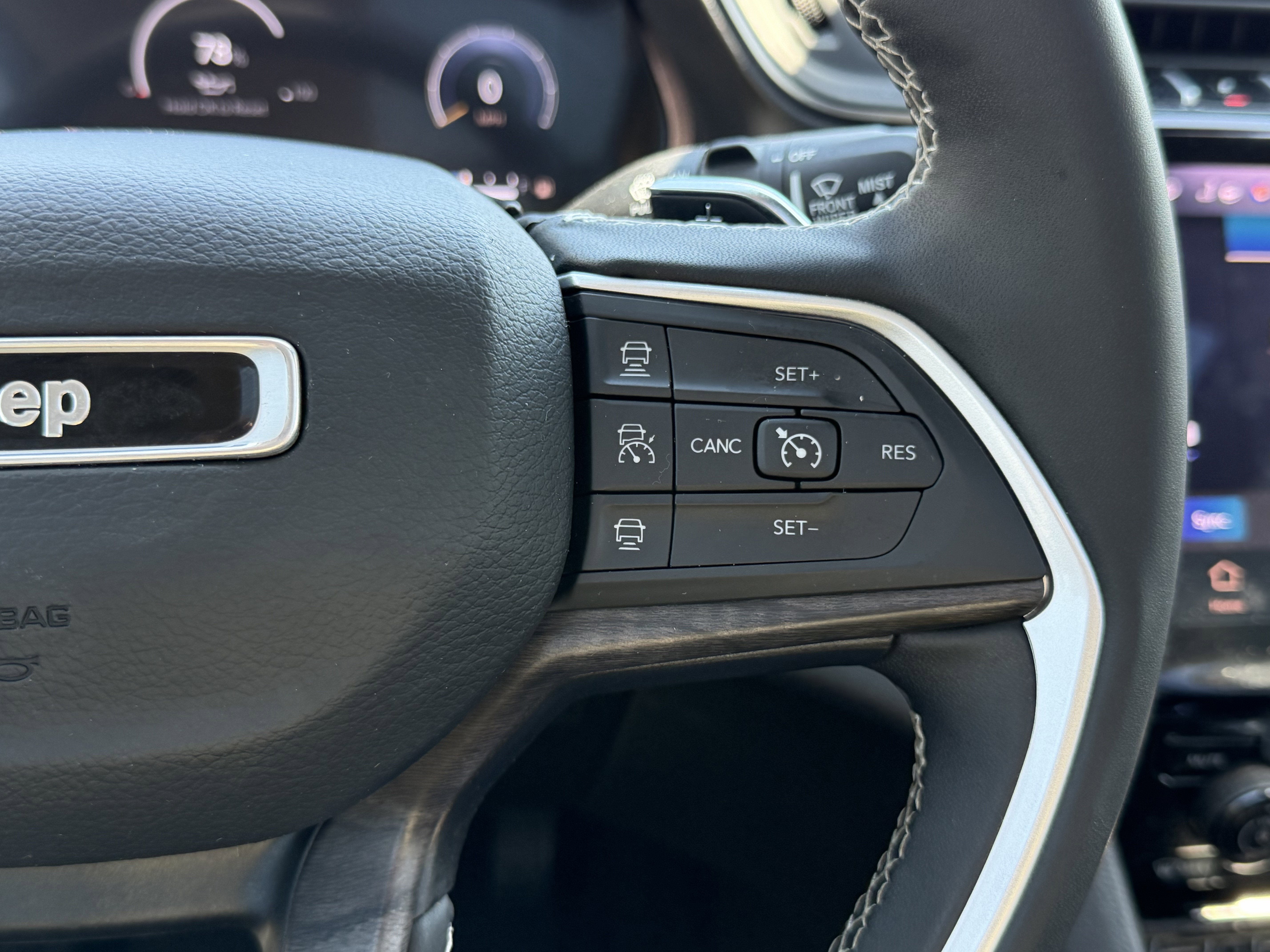 2024 Jeep Grand Cherokee L Limited 4x2