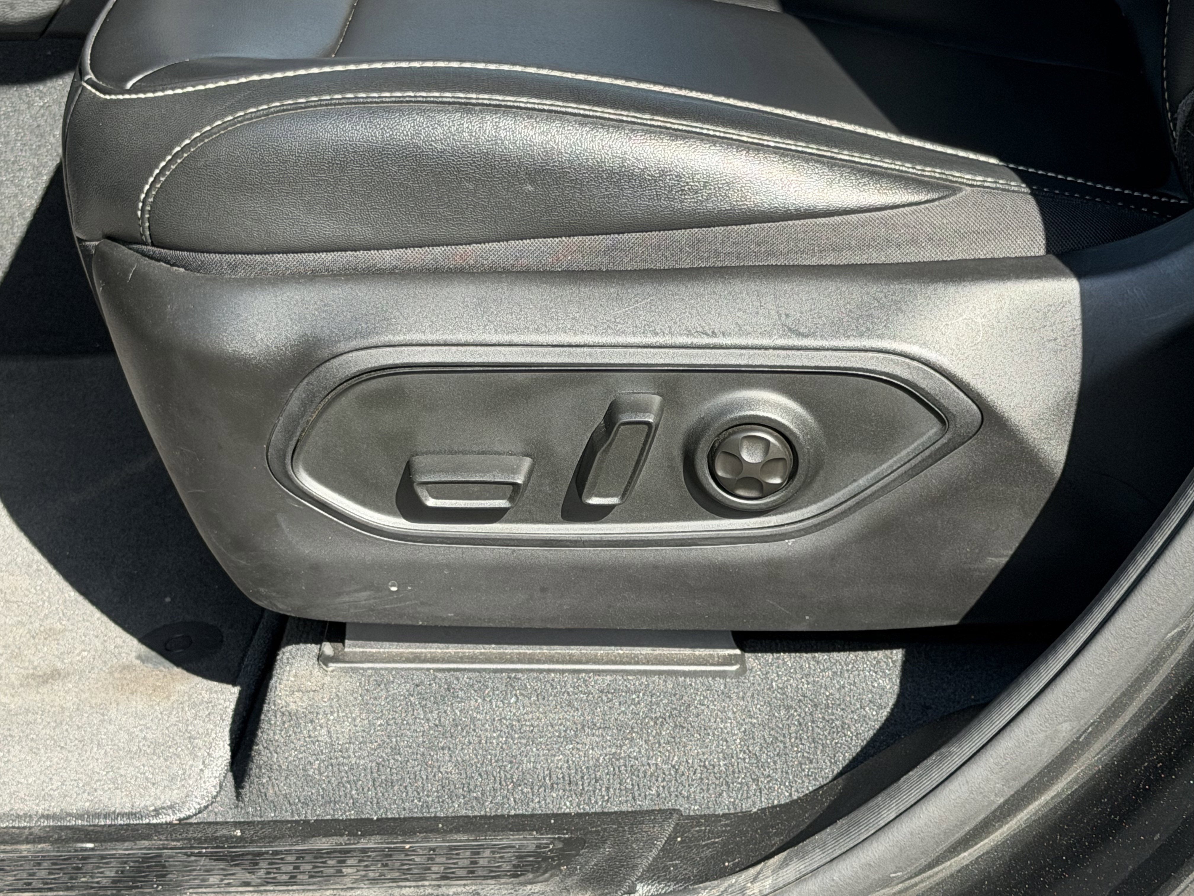 2024 Jeep Grand Cherokee L Limited 4x2