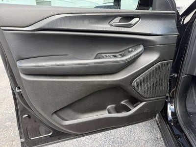 2024 Jeep Grand Cherokee L Altitude 4x4