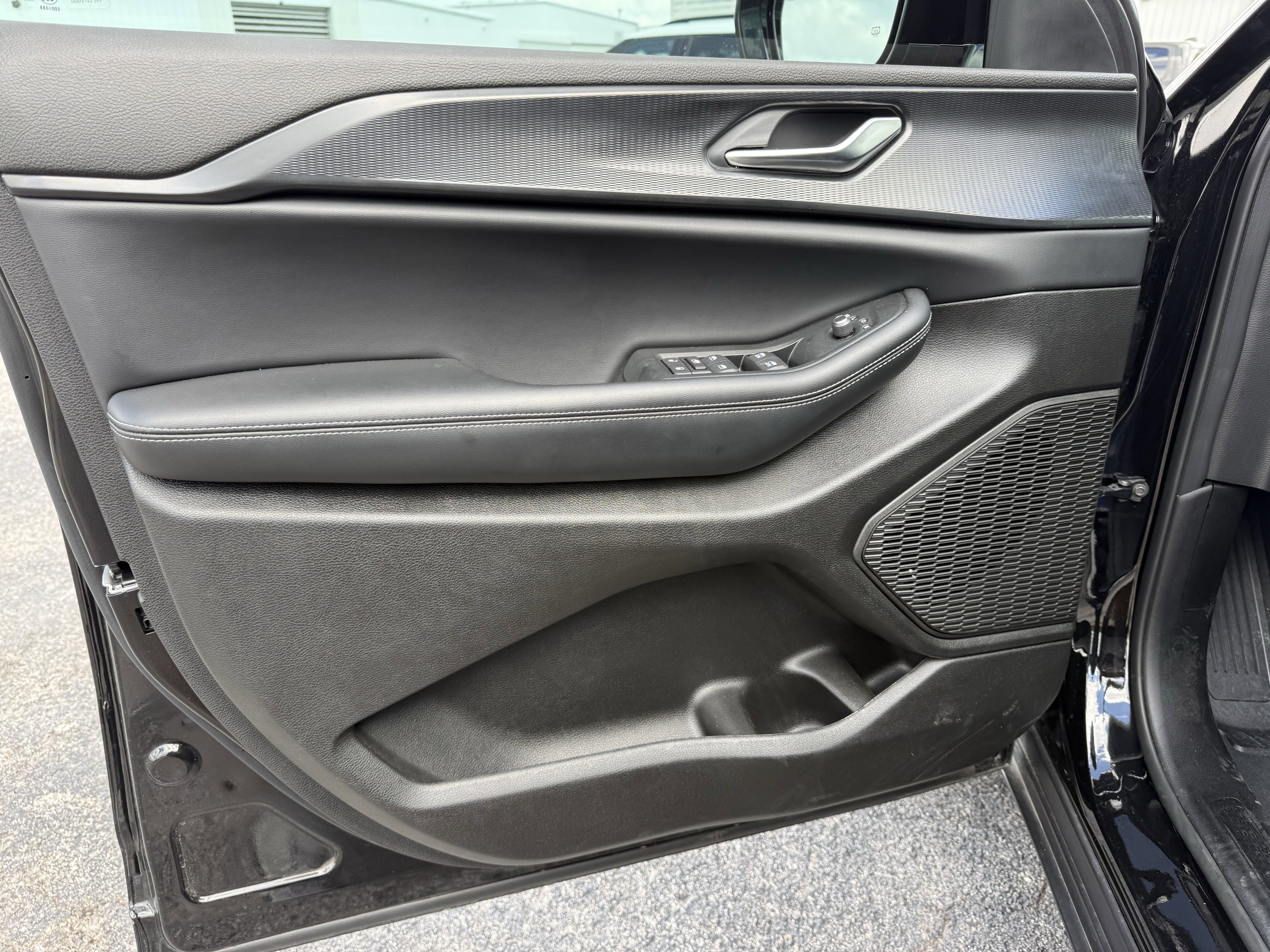 2024 Jeep Grand Cherokee L Altitude 4x4