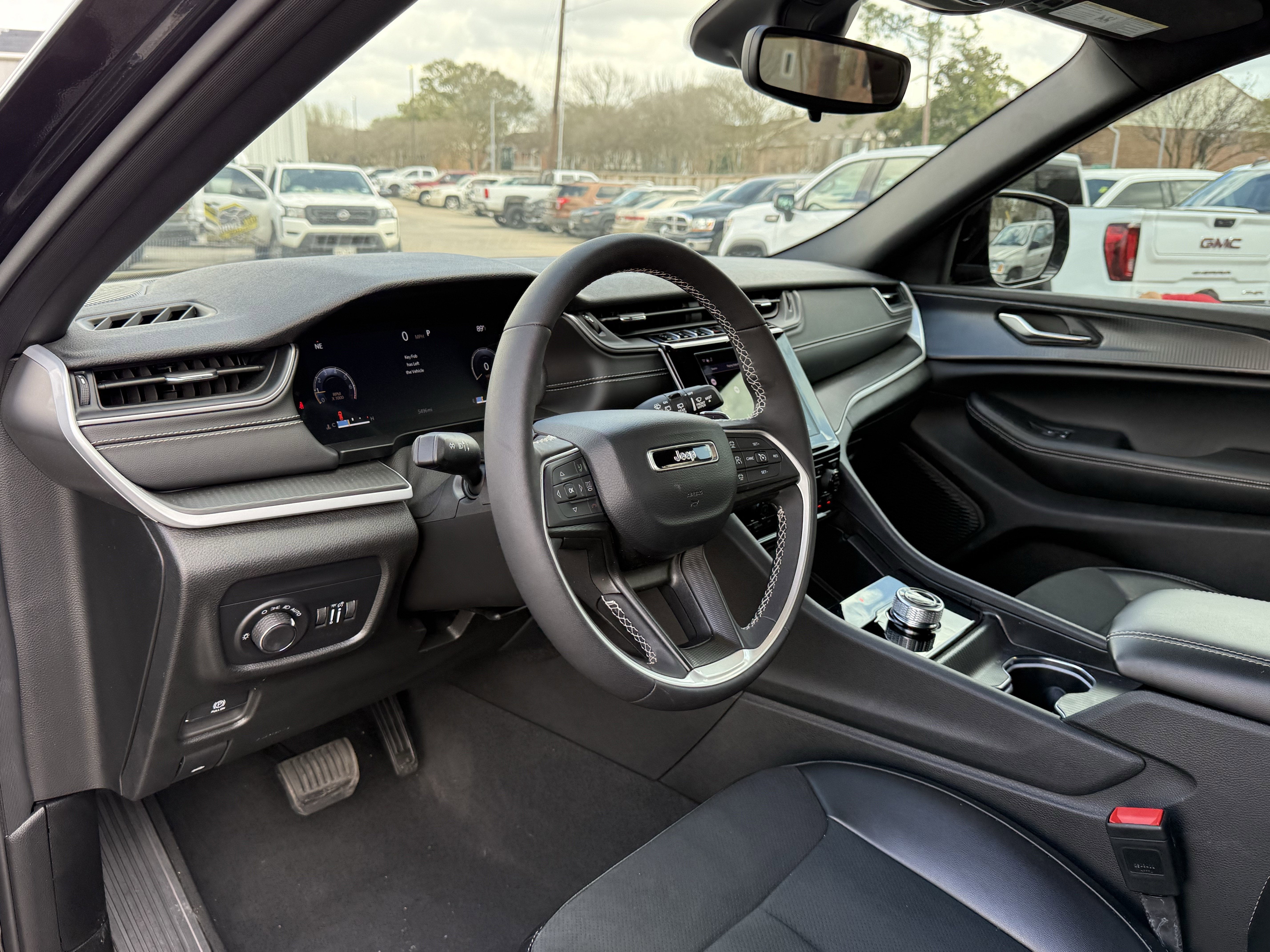 2024 Jeep Grand Cherokee L Altitude 4x4