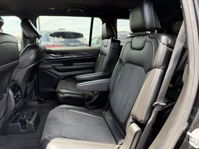 2023 Jeep Grand Cherokee L Altitude 4x4