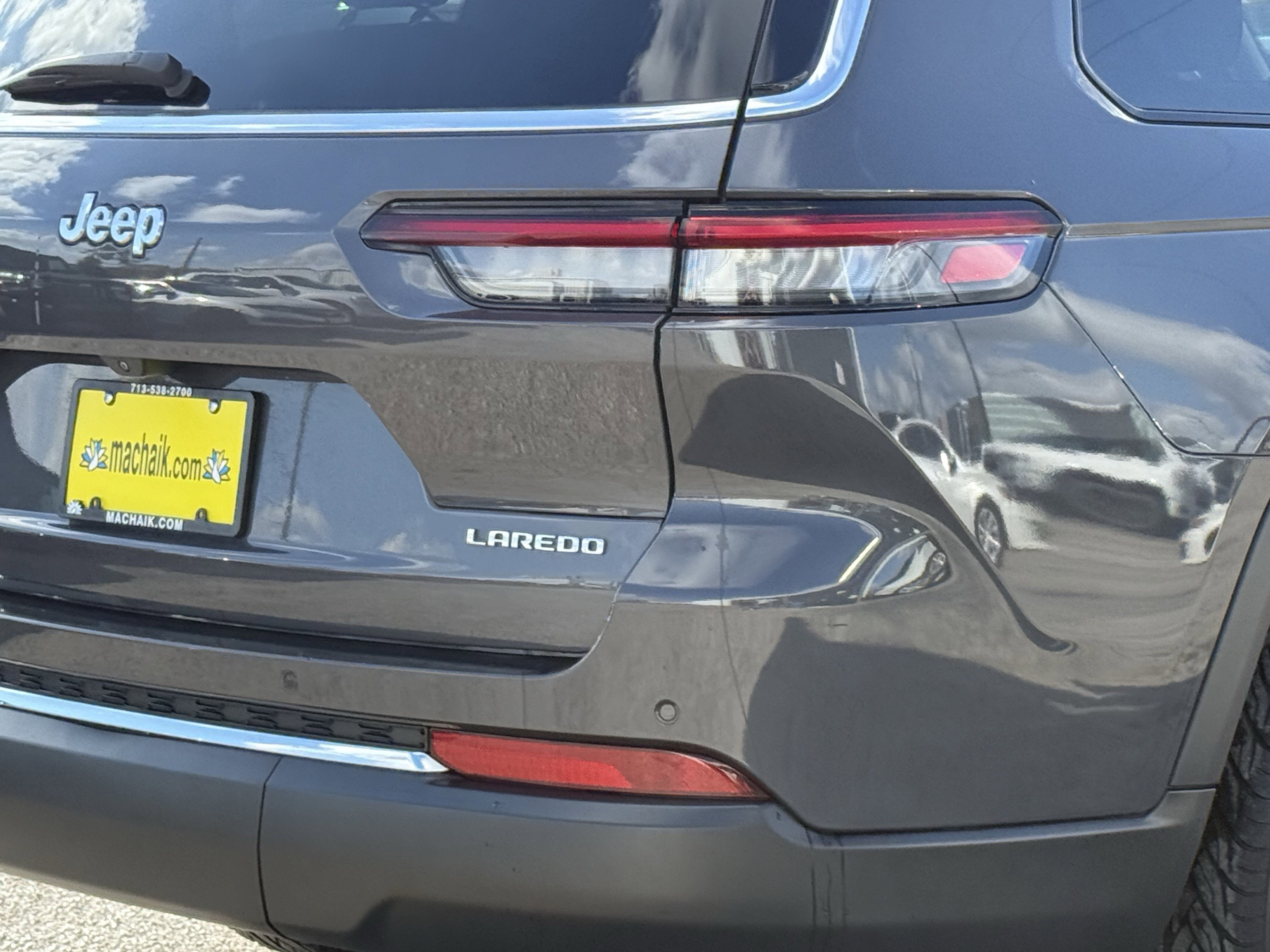 2023 Jeep Grand Cherokee L Laredo 4x4