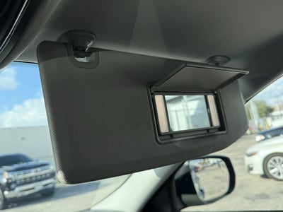 2023 Jeep Grand Cherokee L Laredo 4x4