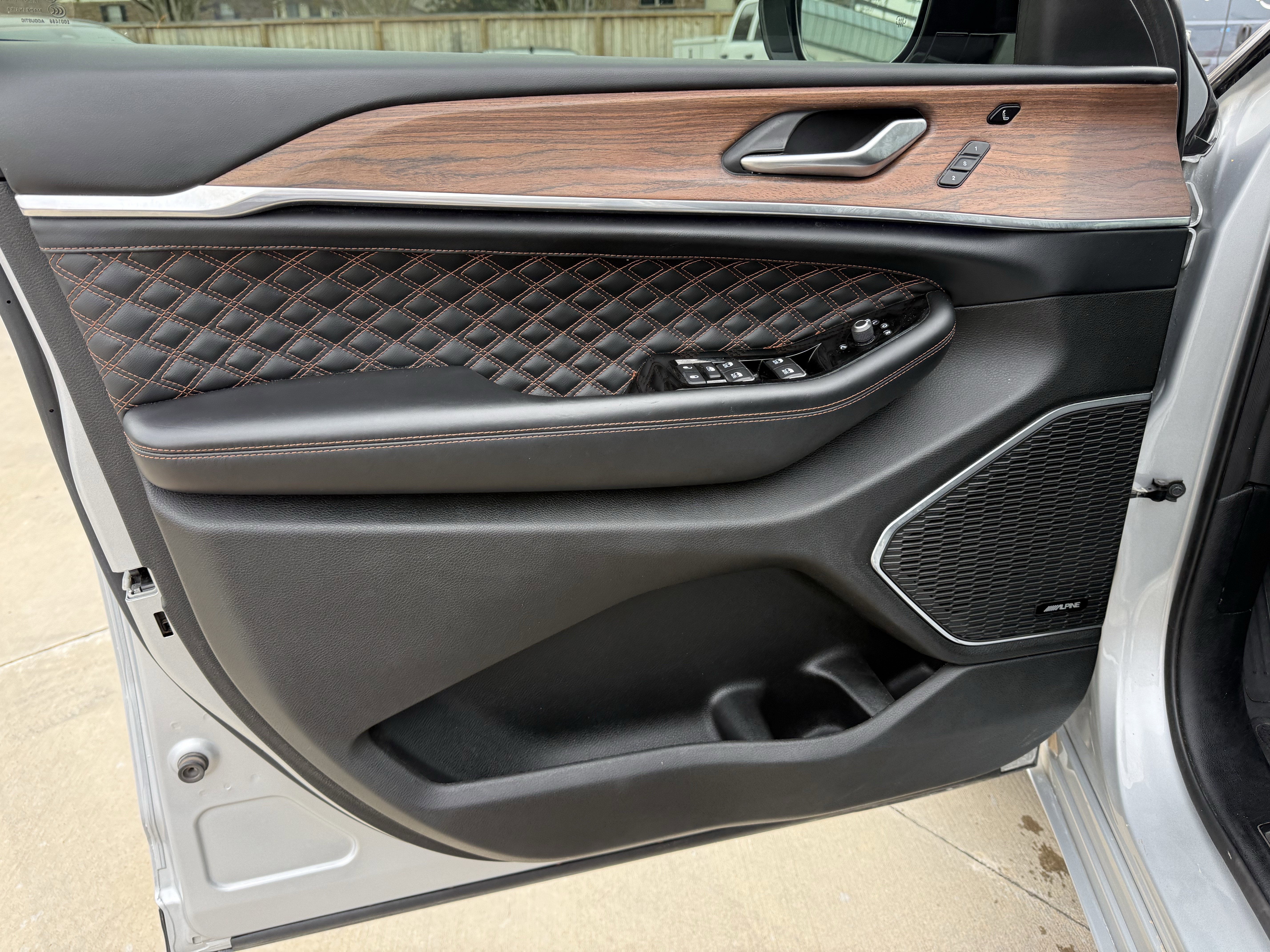 2022 Jeep Grand Cherokee L Summit 4x4