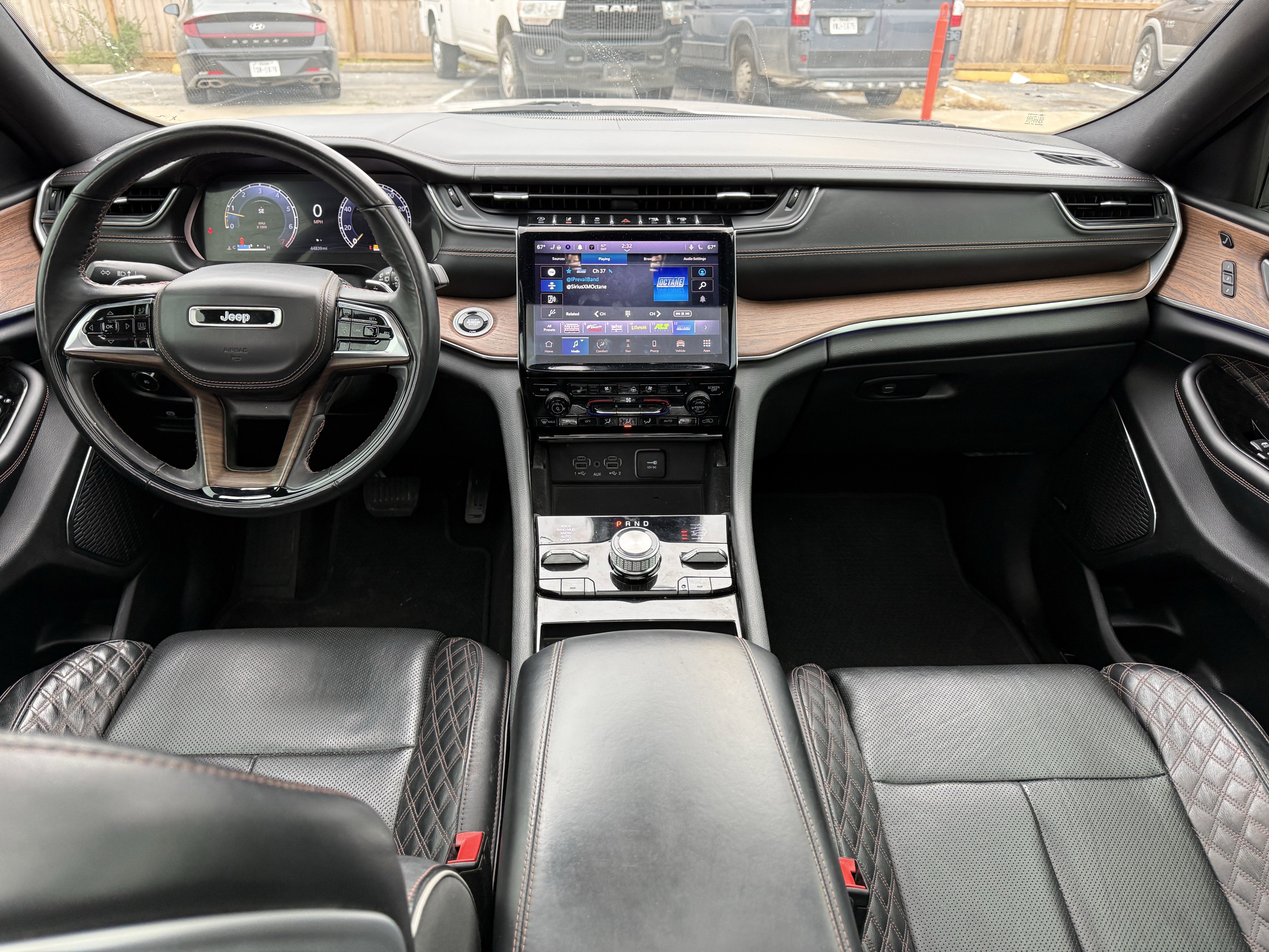 2022 Jeep Grand Cherokee L Summit 4x4