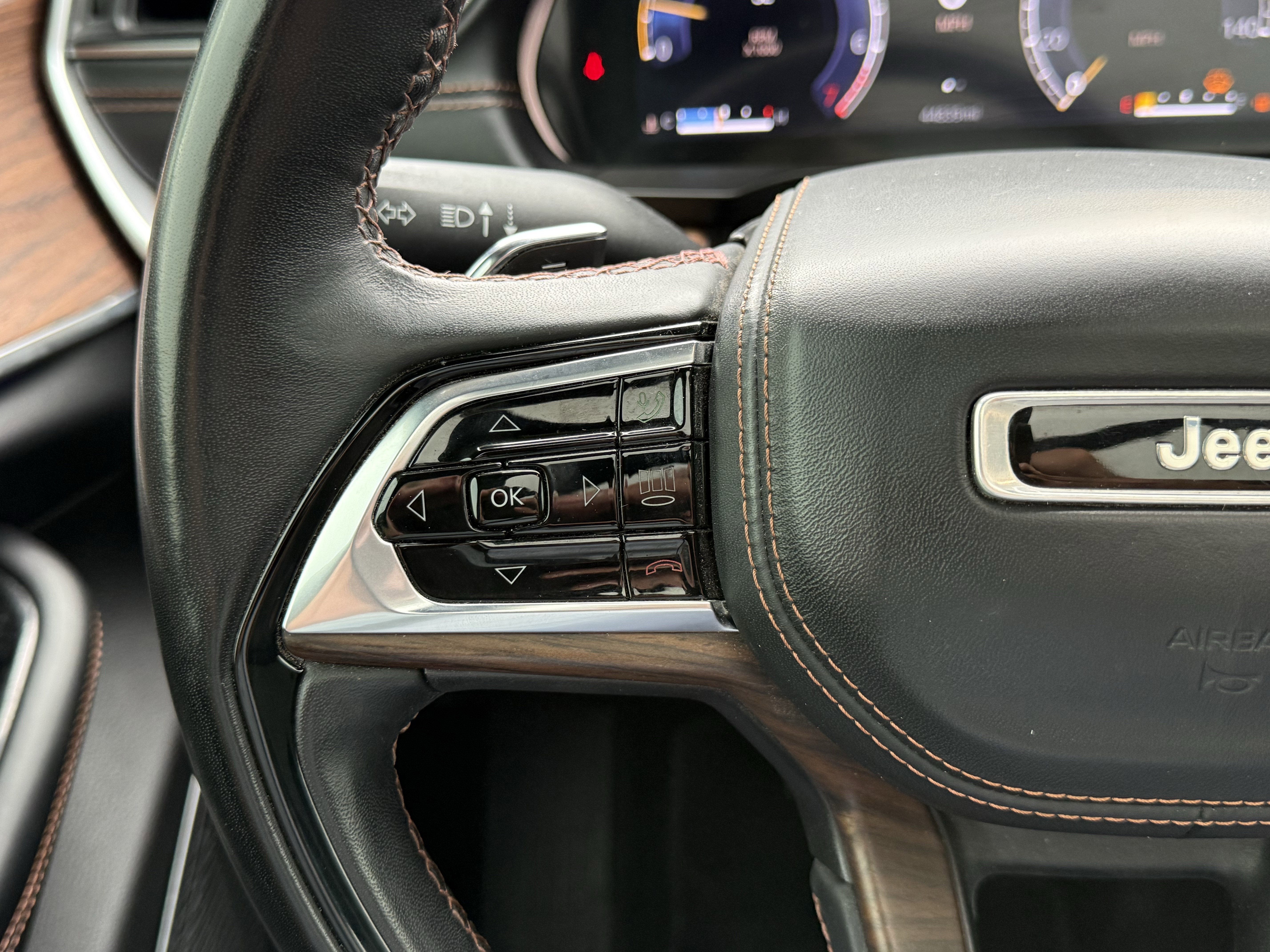 2022 Jeep Grand Cherokee L Summit 4x4