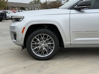 2022 Jeep Grand Cherokee L Summit 4x4