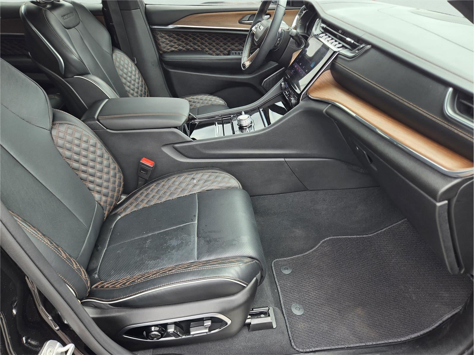2025 Jeep Grand Cherokee L Summit