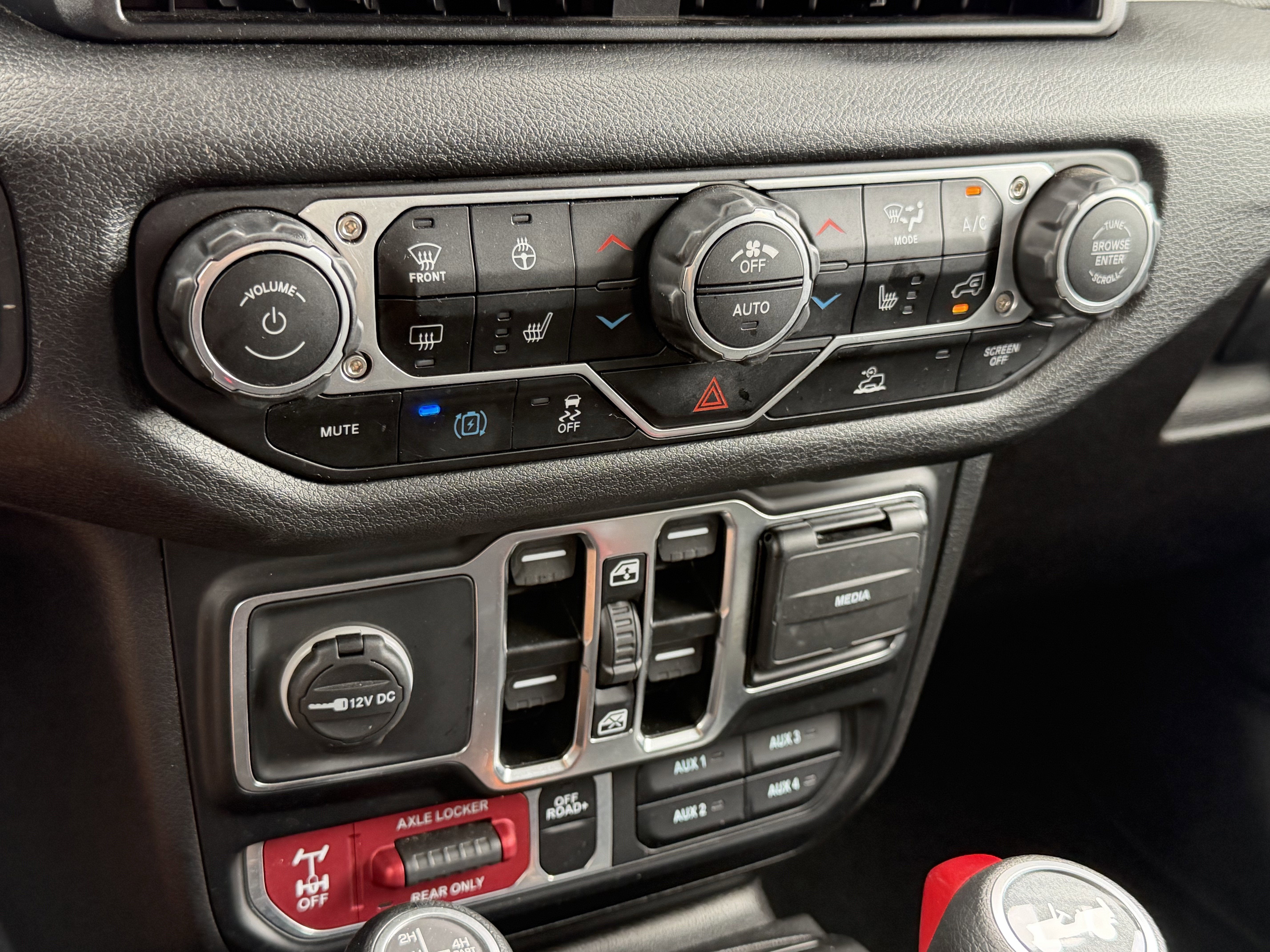 2025 Jeep Wrangler 4xe Willys 4xe