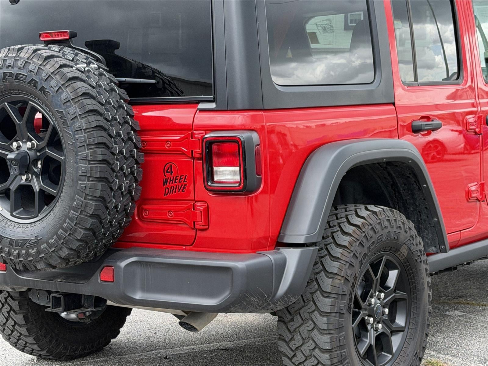 2025 Jeep Wrangler 4xe Willys