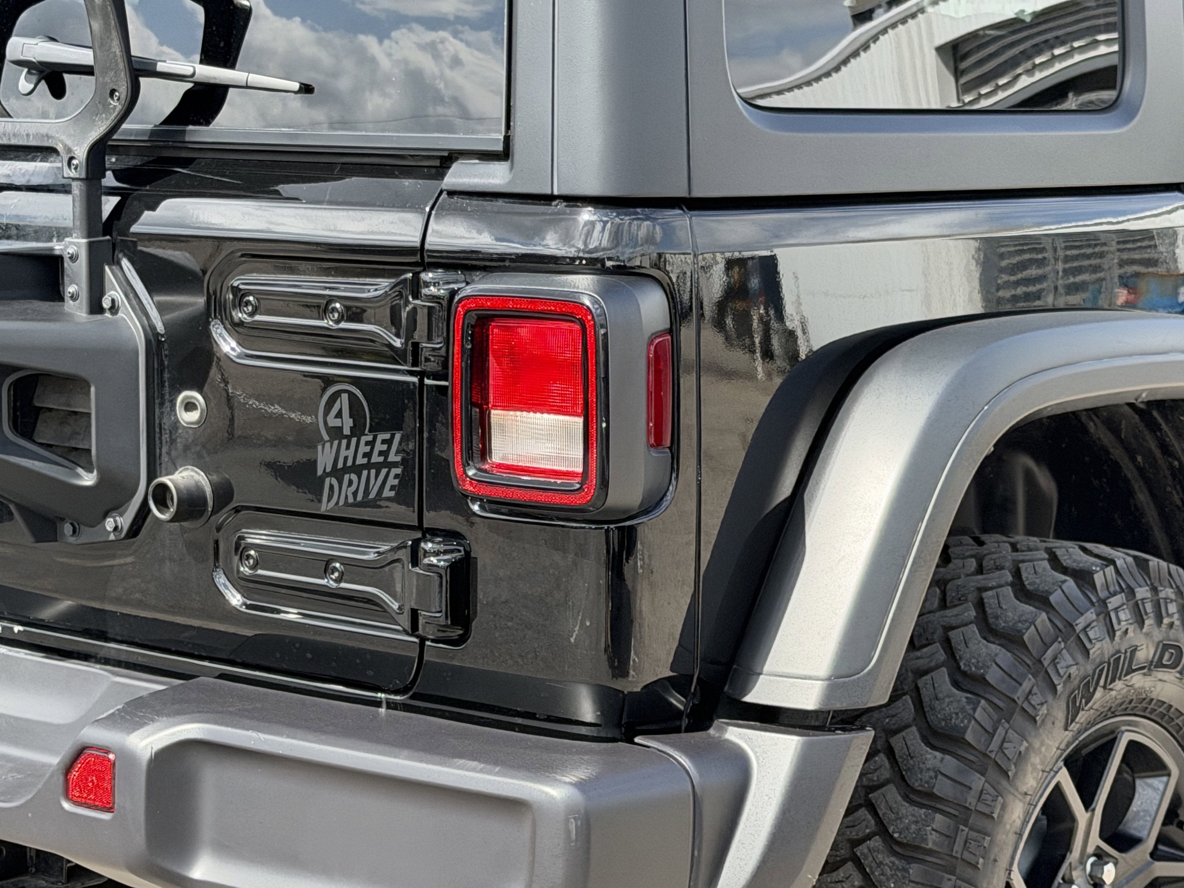 2025 Jeep Wrangler 4xe Willys 4xe