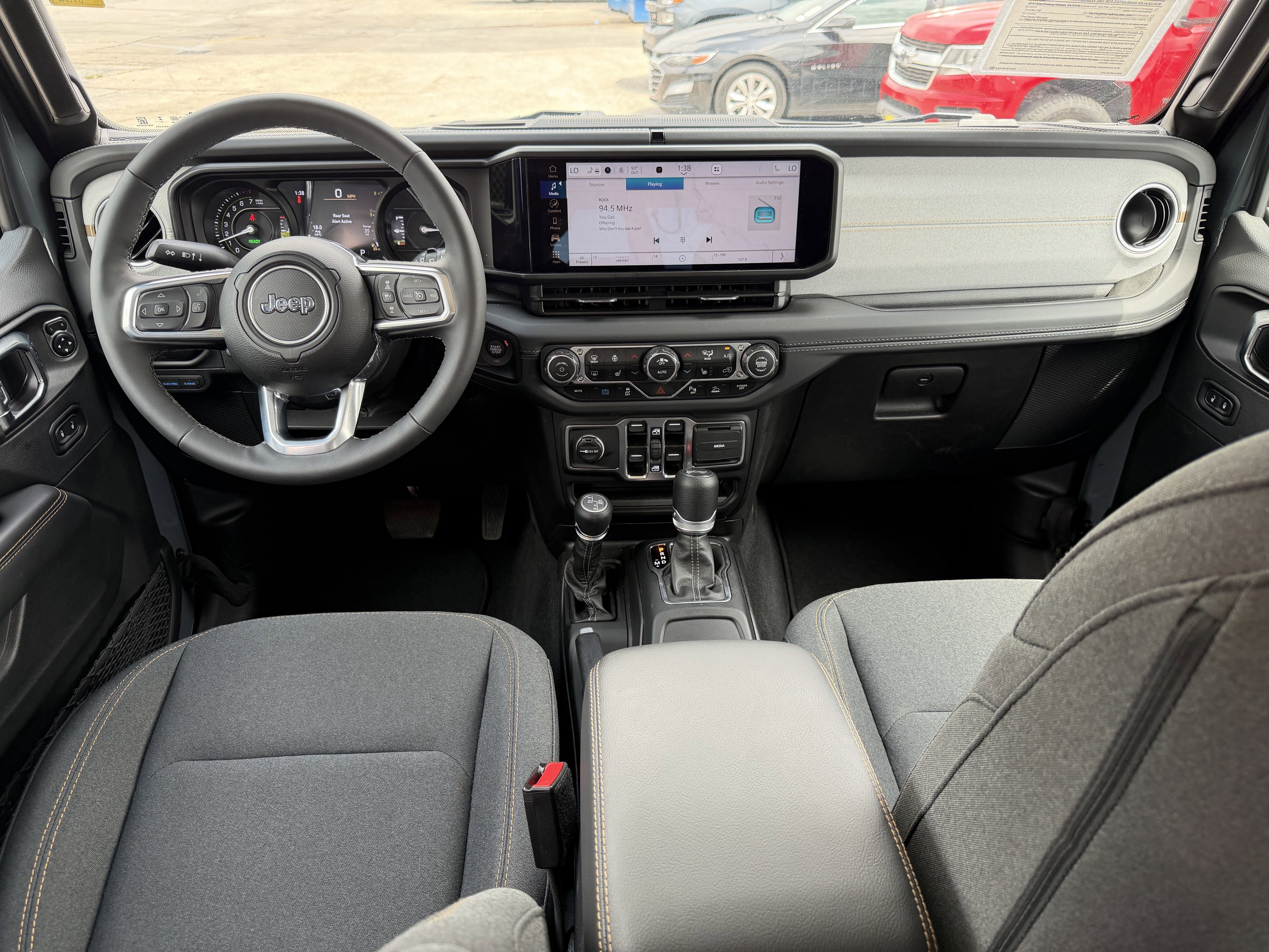 2025 Jeep Wrangler 4xe Sahara 4xe