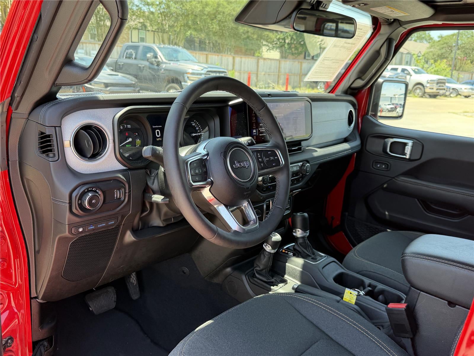 2025 Jeep Wrangler 4xe Sahara 4xe