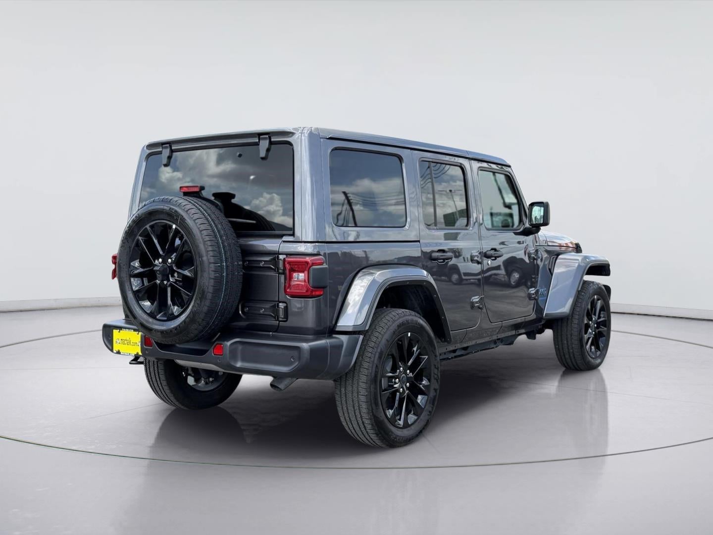 2025 Jeep Wrangler 4Xe Sahara