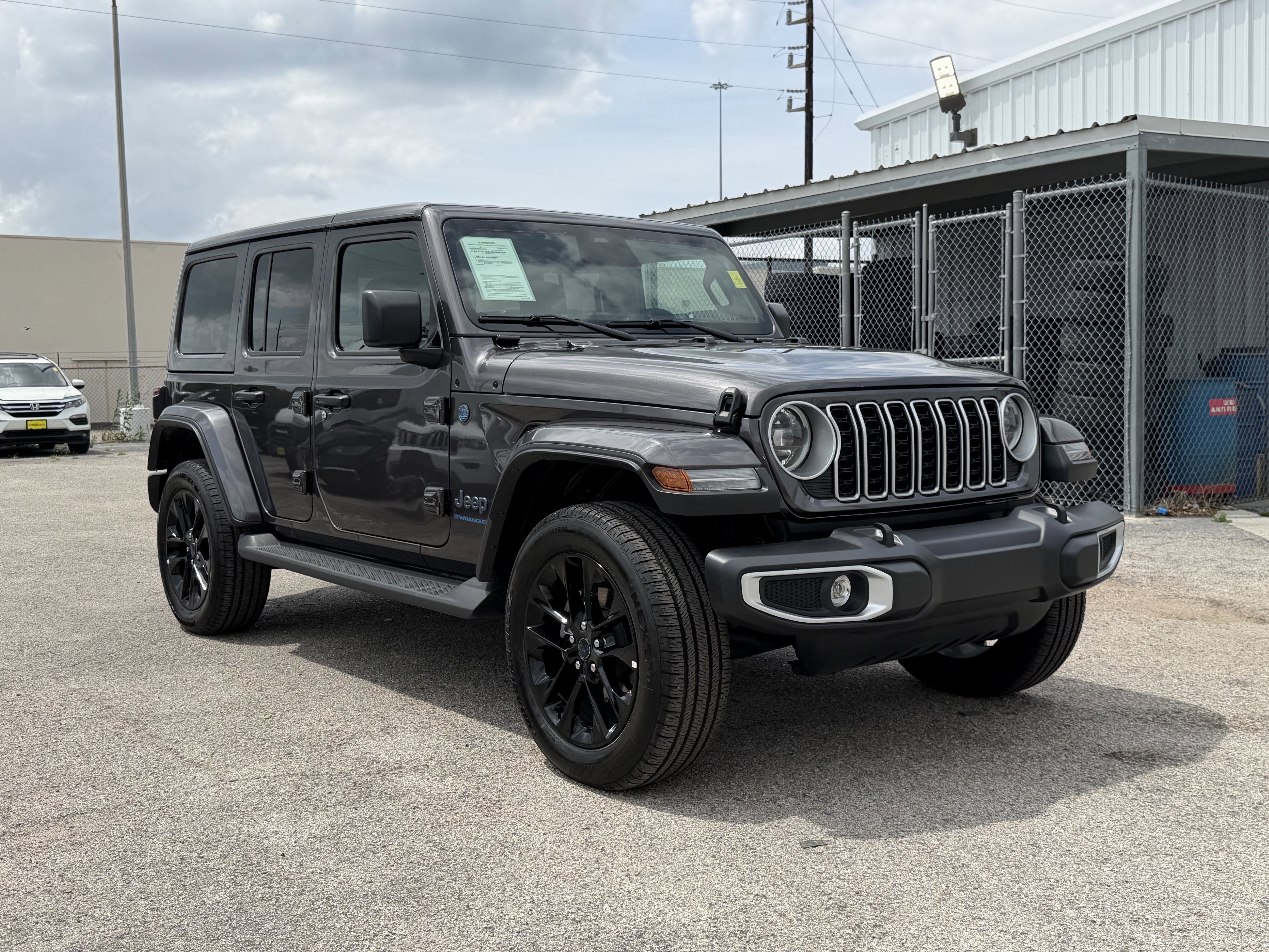 2025 Jeep Wrangler 4xe Sahara 4xe