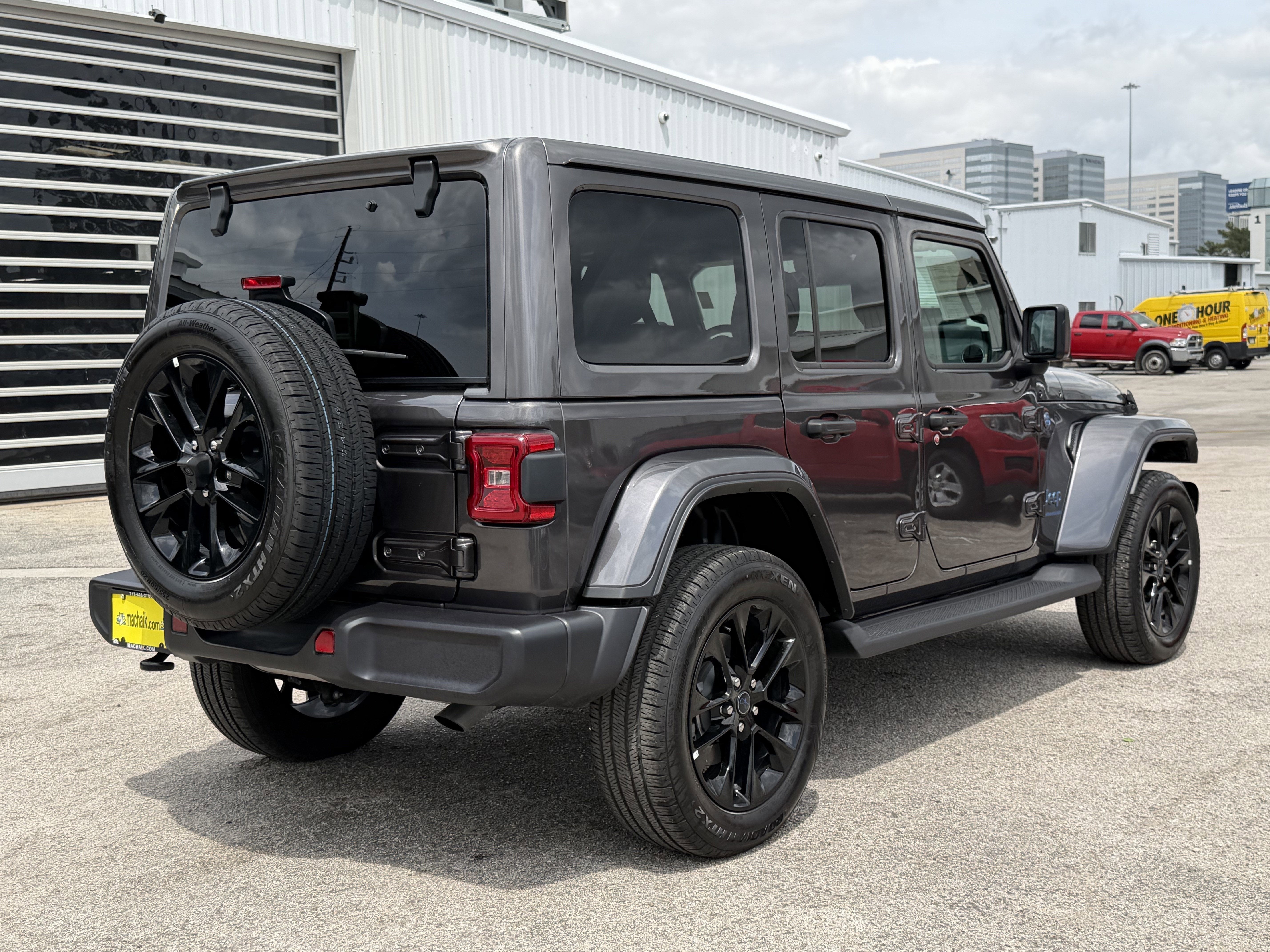 2025 Jeep Wrangler 4xe Sahara 4xe