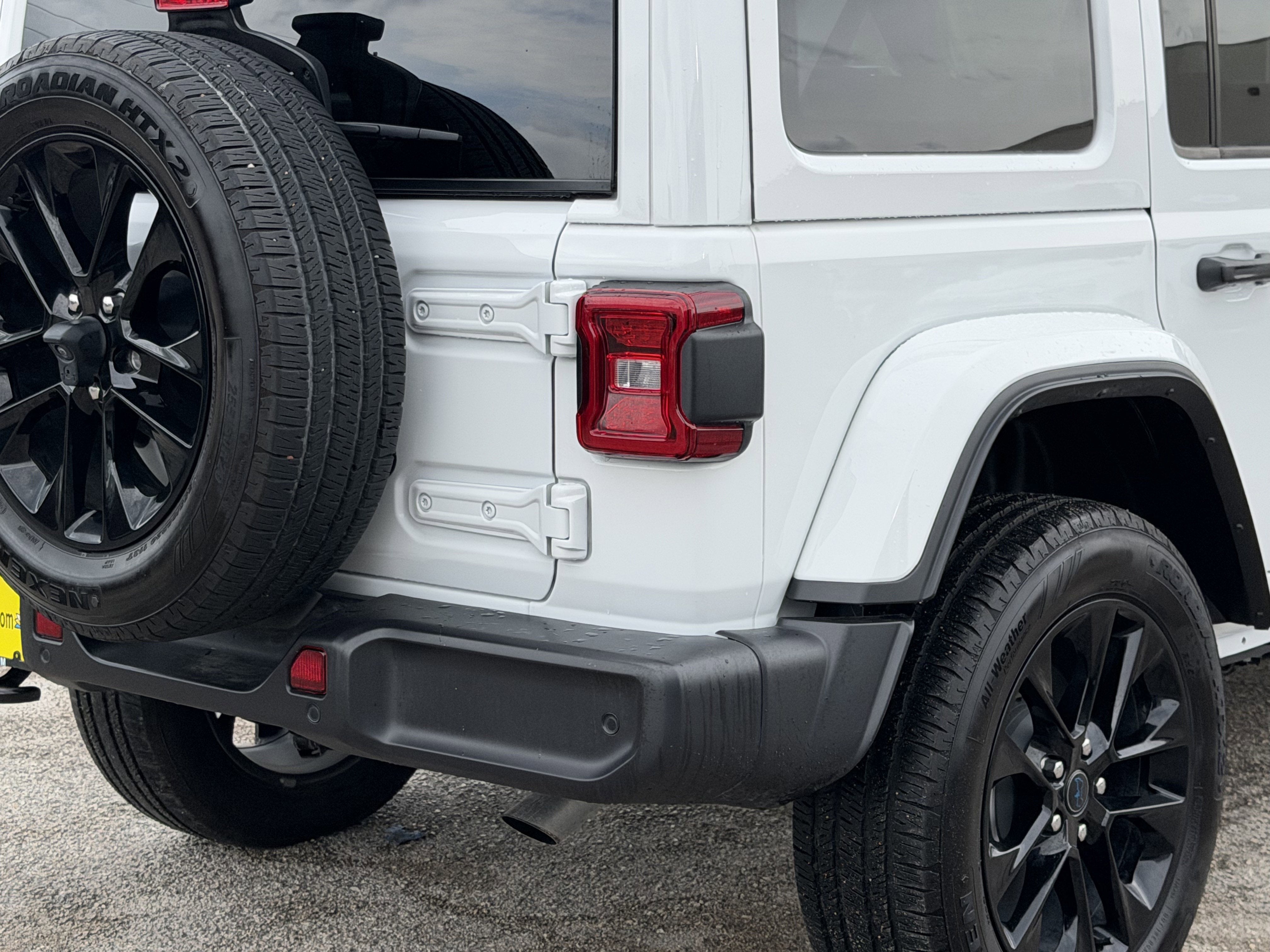 2025 Jeep Wrangler 4xe Sahara 4xe
