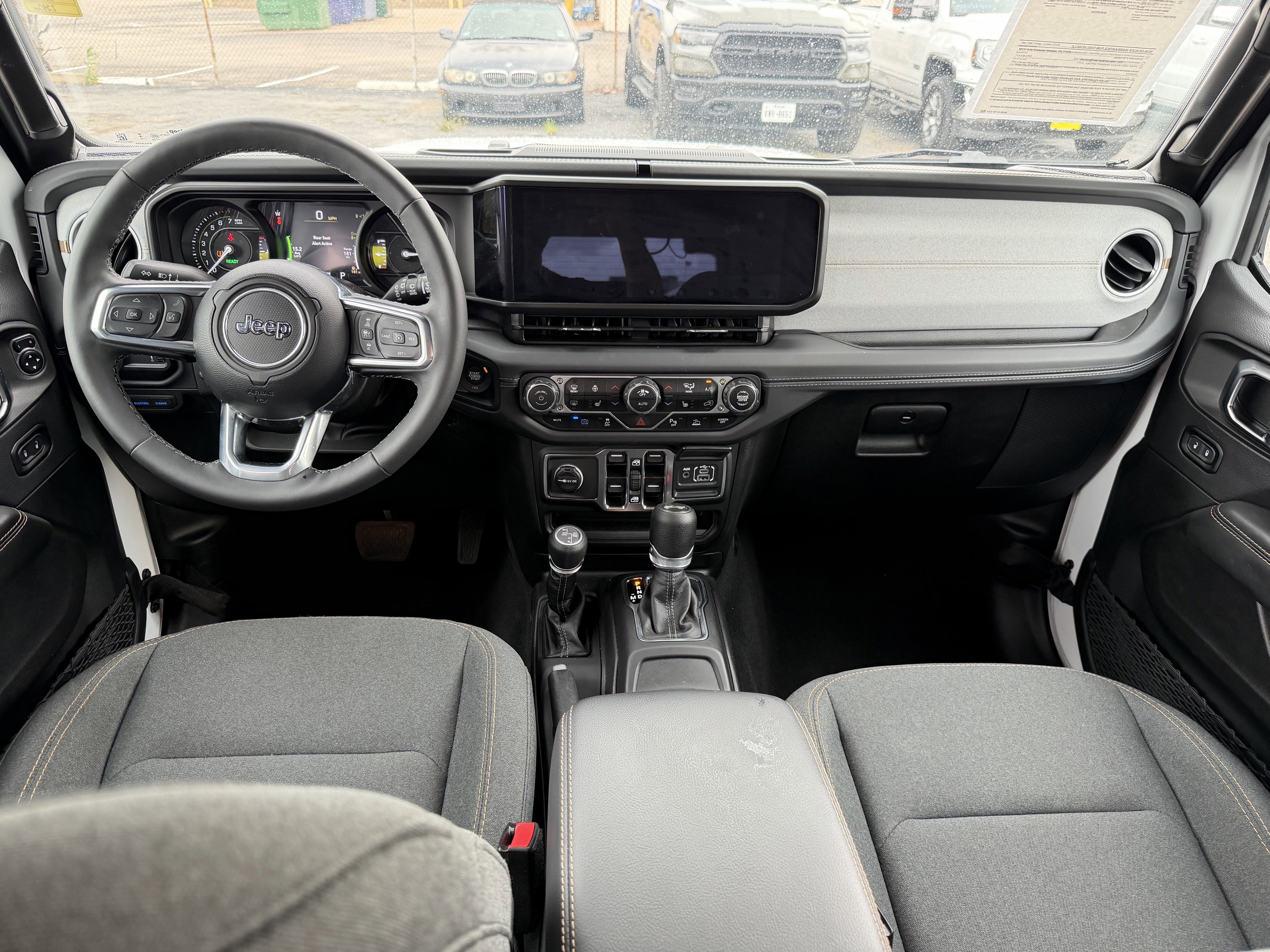 2025 Jeep Wrangler 4xe Sahara 4xe