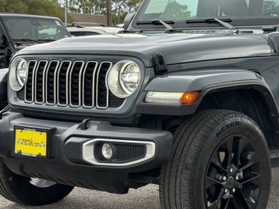 2025 Jeep Wrangler 4Xe Sahara