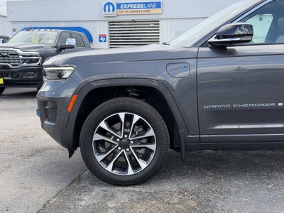 2022 Jeep Grand Cherokee 4xe Overland 4x4