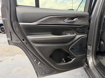 2022 Jeep Grand Cherokee 4xe Overland 4x4