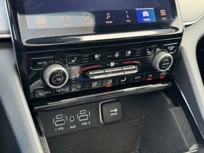 2022 Jeep Grand Cherokee 4xe Overland 4x4