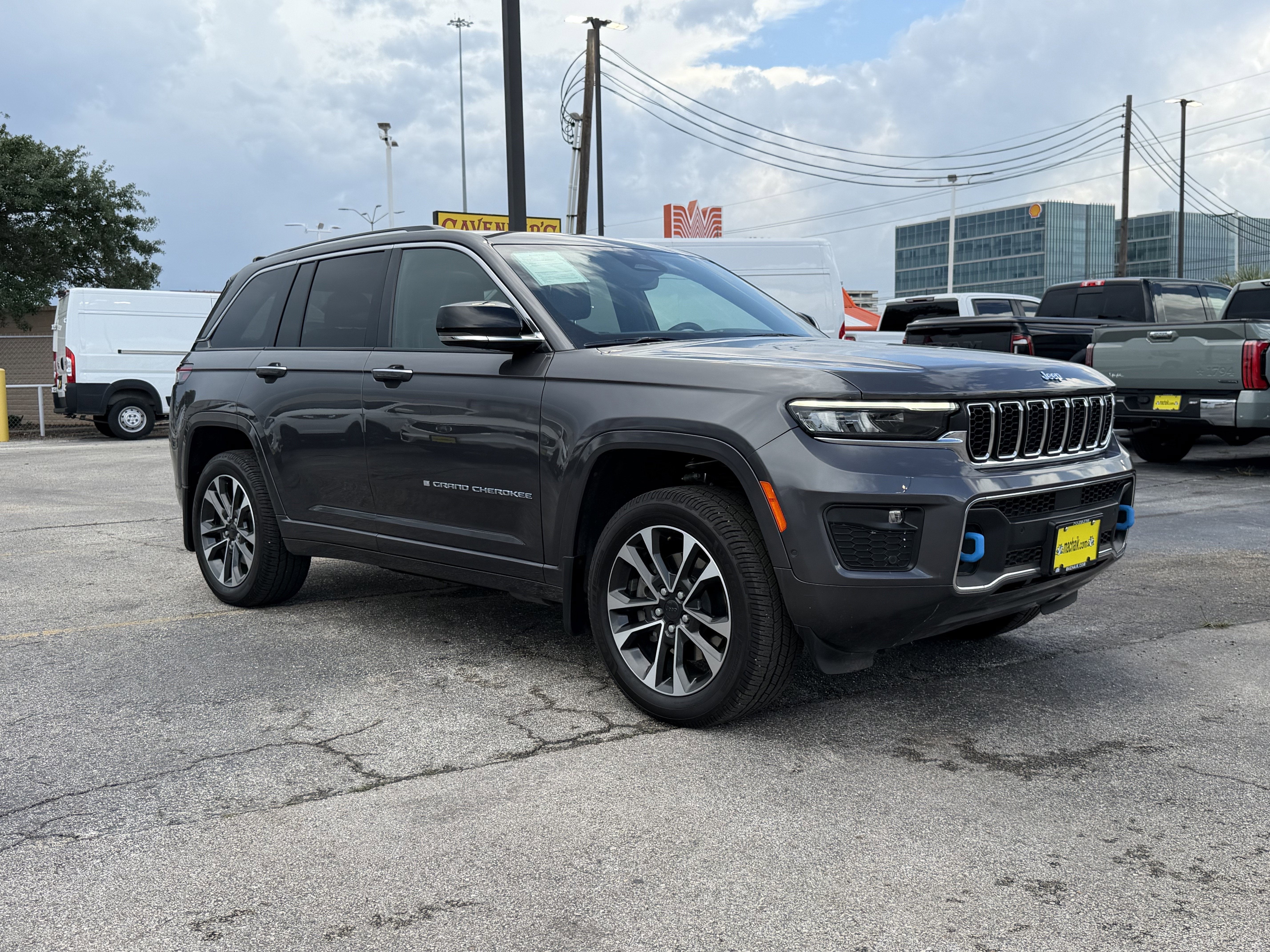 2022 Jeep Grand Cherokee 4xe Overland 4x4