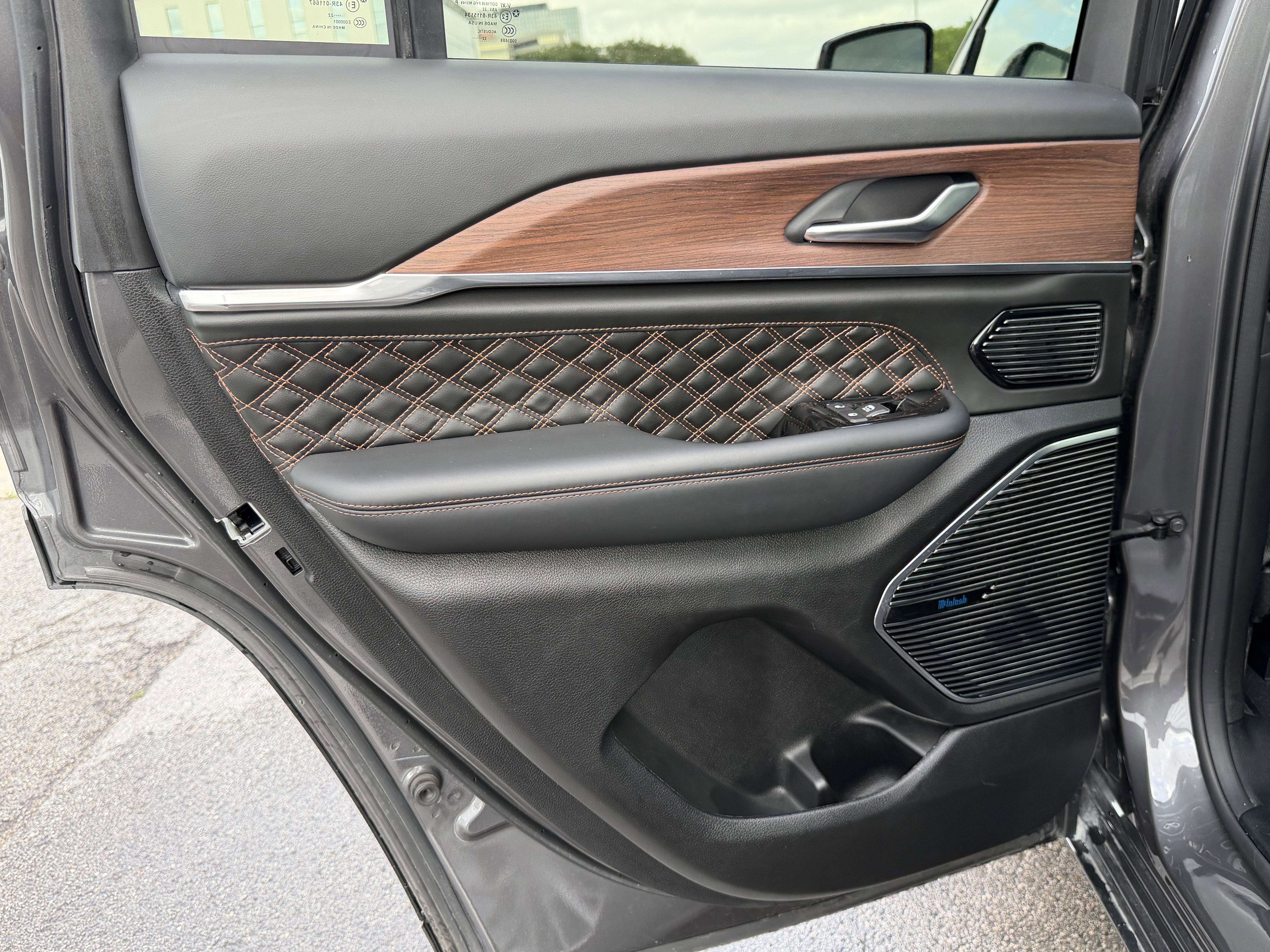 2022 Jeep Grand Cherokee 4xe Summit 4x4