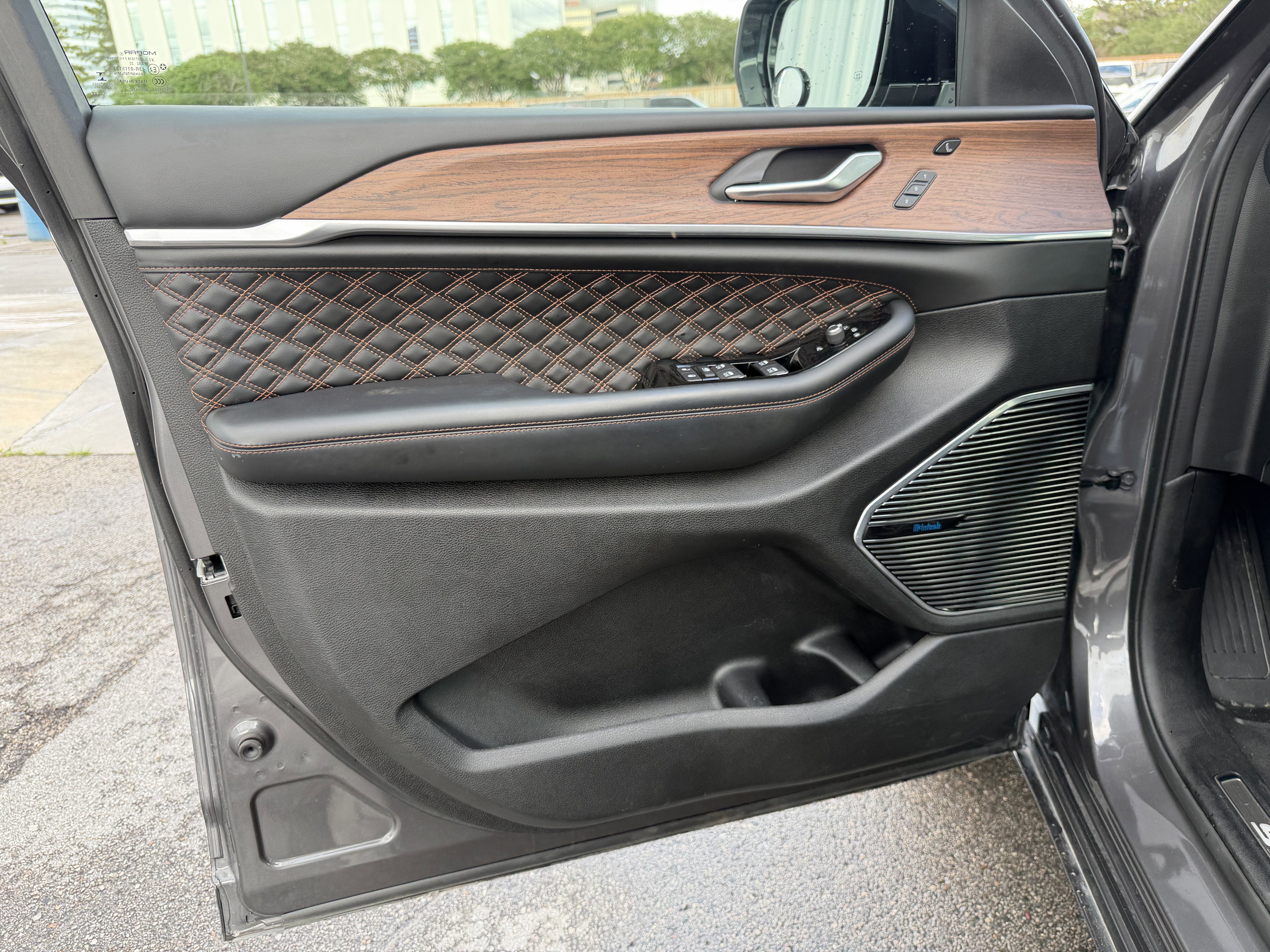 2022 Jeep Grand Cherokee 4xe Summit 4x4