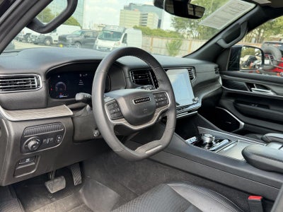 2024 Jeep Wagoneer L Series II