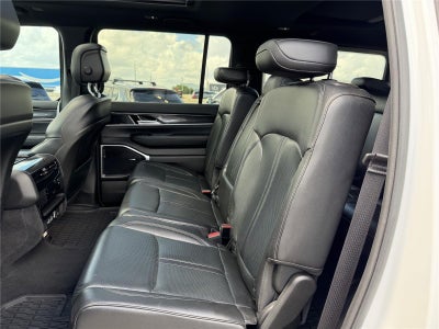 2024 Jeep Wagoneer BASE