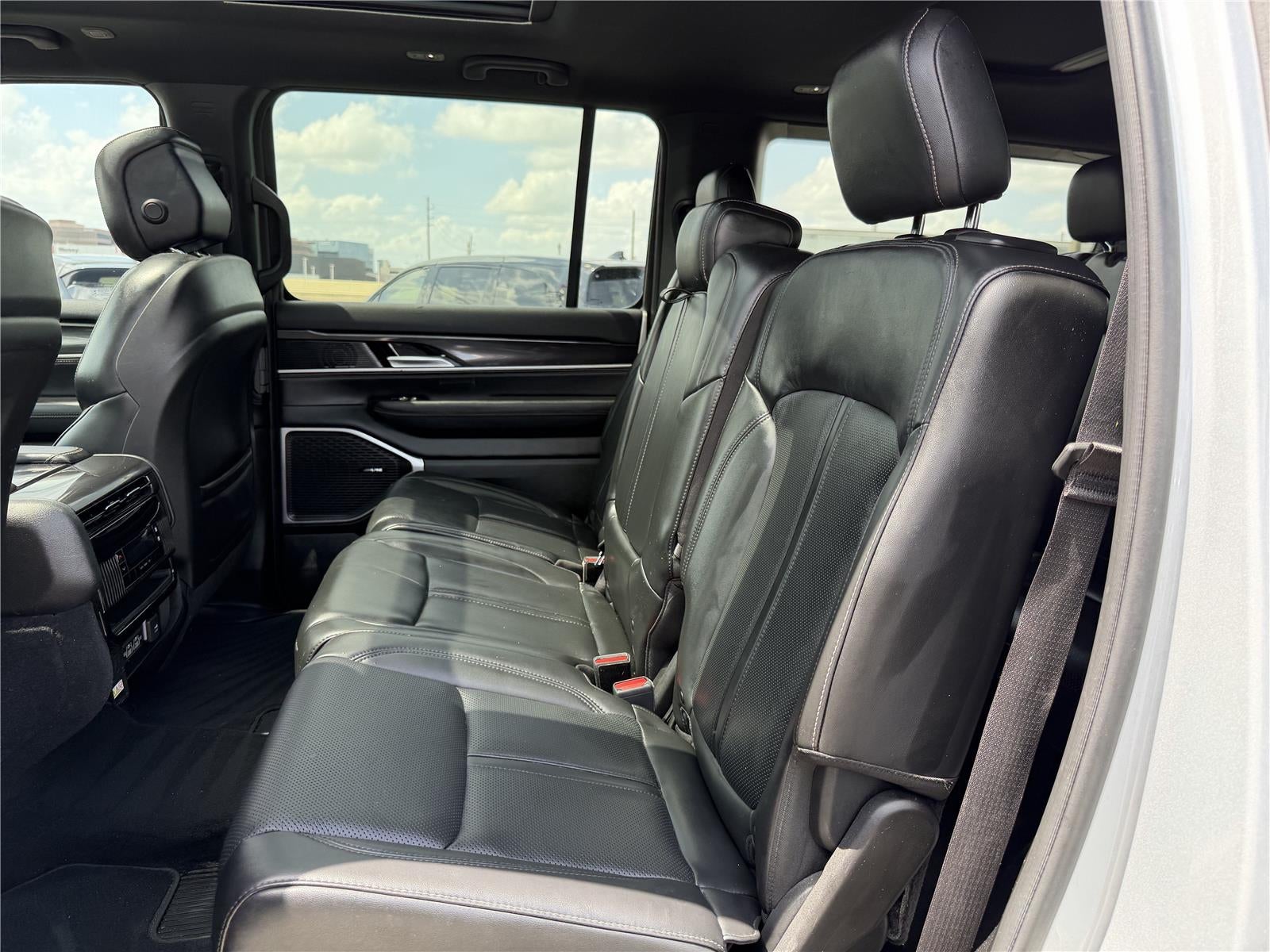 2022 Jeep Wagoneer Series I