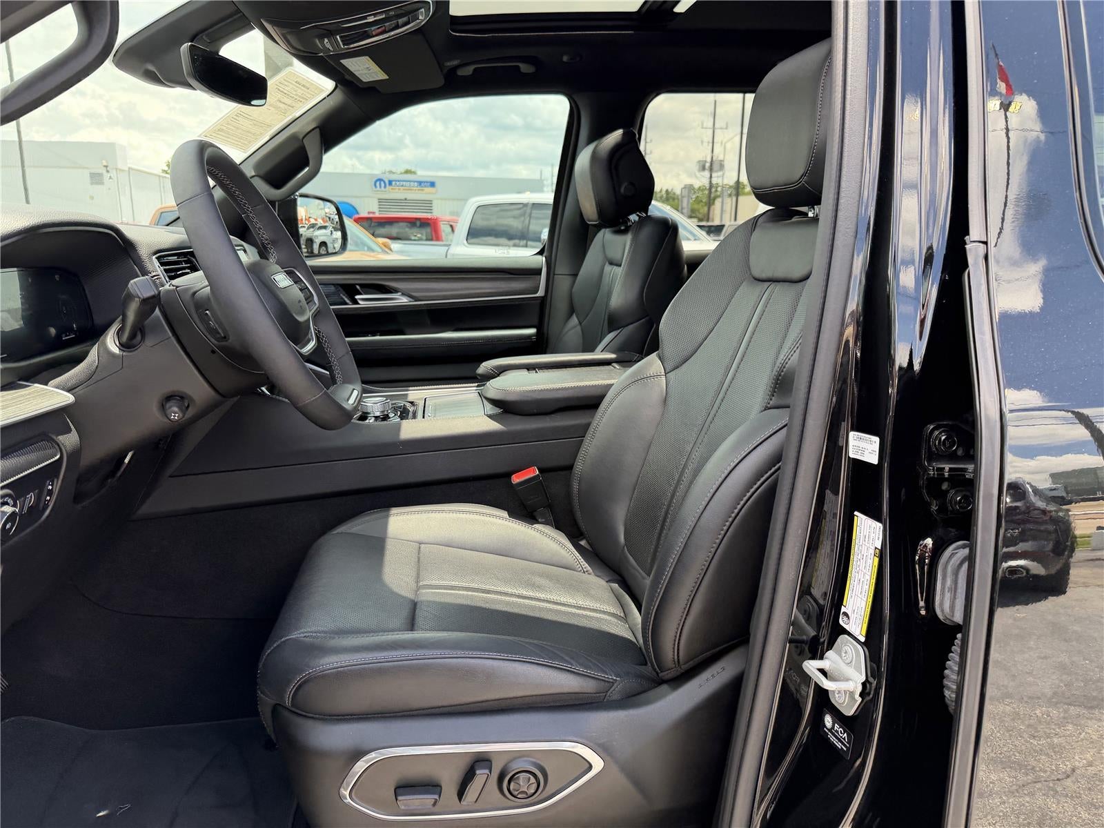 2024 Jeep Wagoneer Series III 4x4