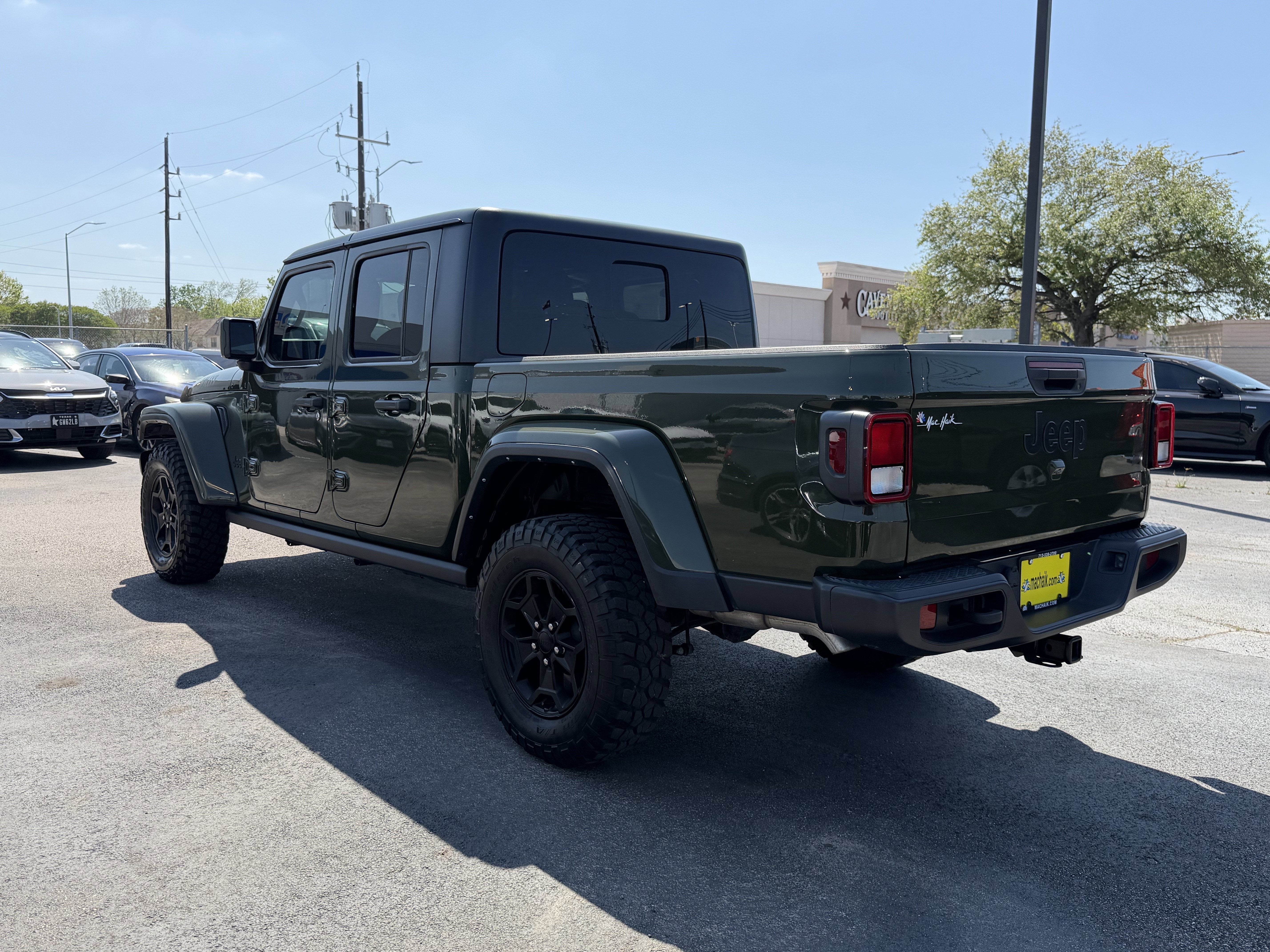 2023 Jeep Gladiator Willys Sport 4x4